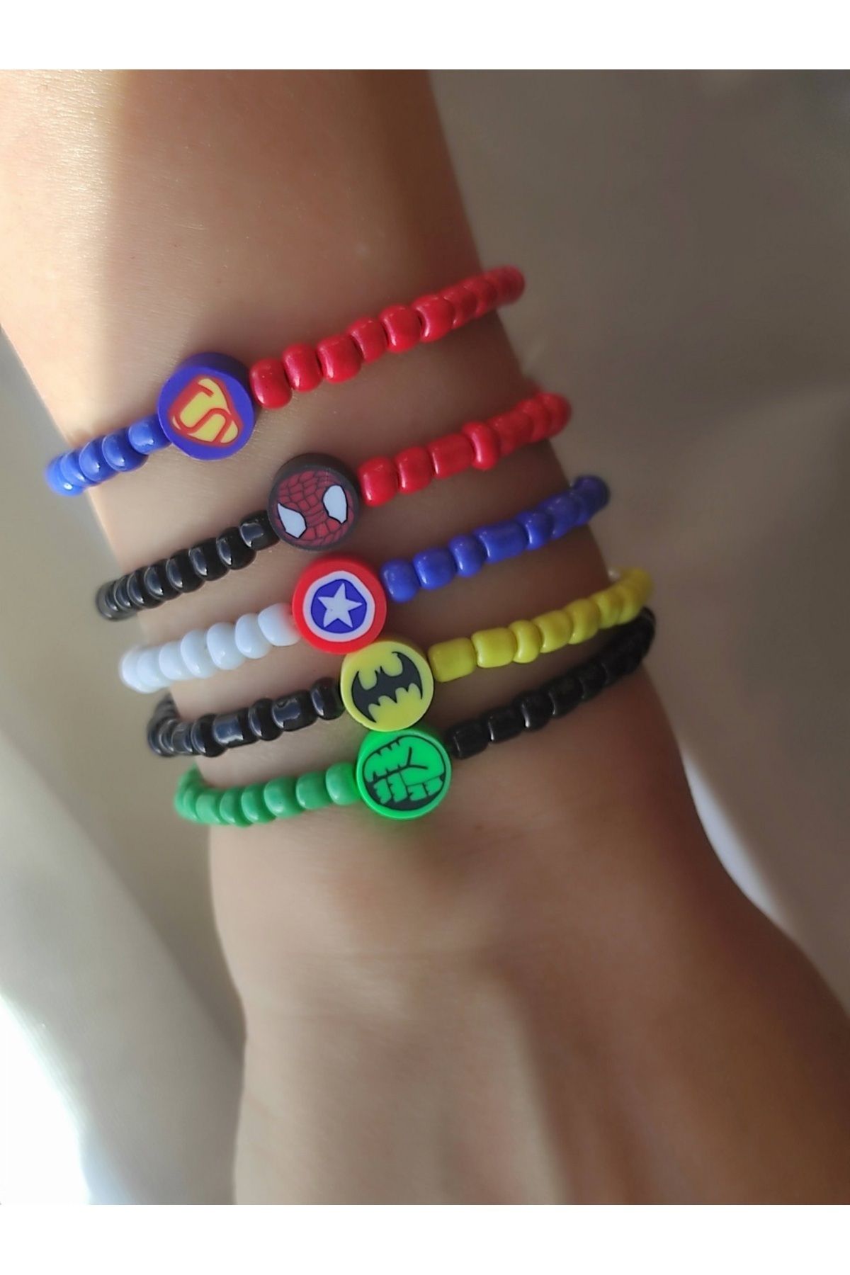 Amabel Jewelerys Marvel Kahramanlar Çocuk Bileklik Seti (Superman, Hulk, Batman, Captain America, Spiderman)
