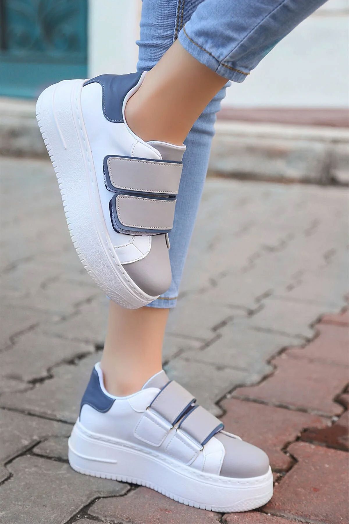 Scarpe Butik Inter Kalın Tabanlı Hafif Ortopedik Çift Cırtlı Spor Ayakkabı Sneaker Yürüyüş Ayakkabı