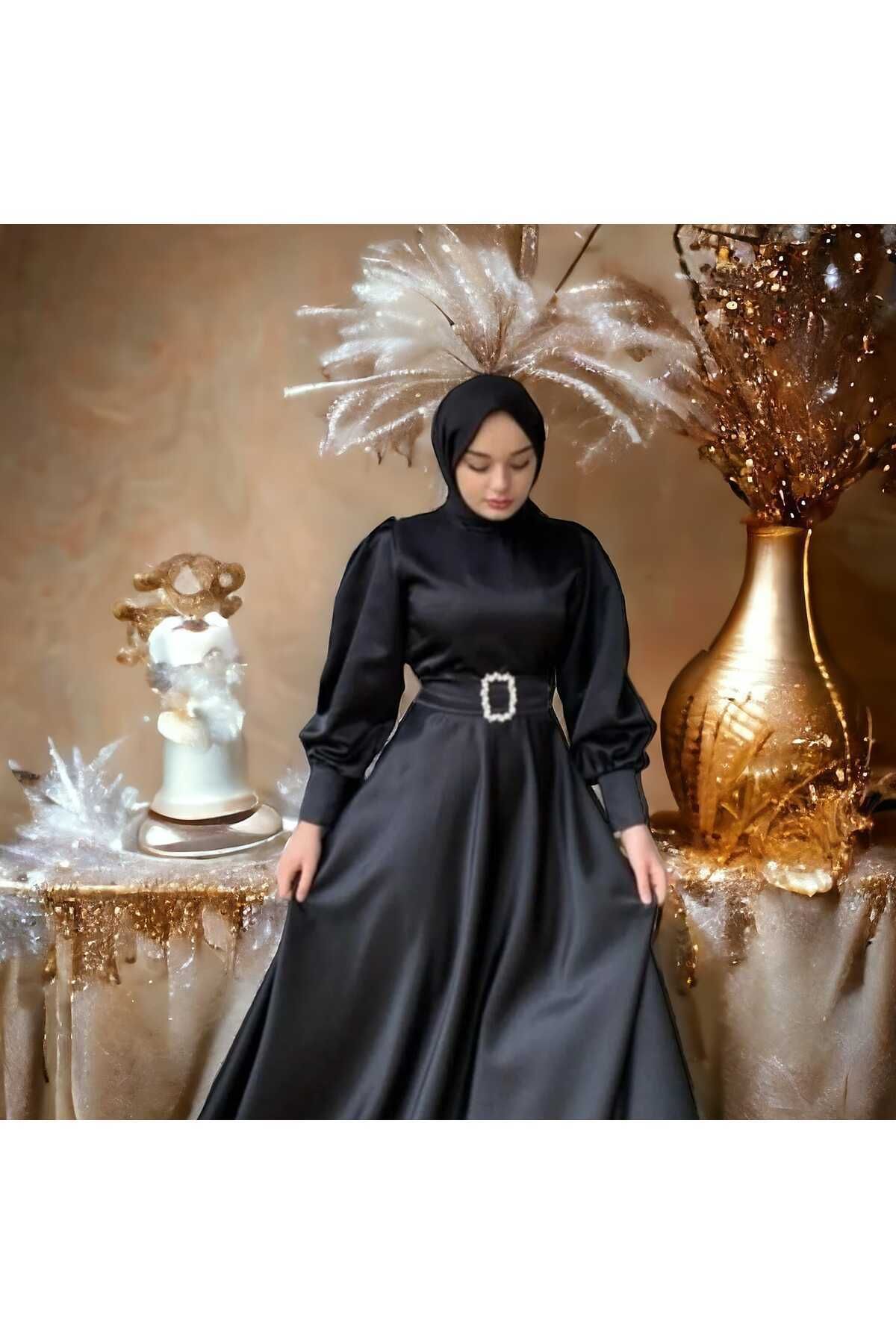 PERADO Kadın Siyah Saten Kemerli Bellae Elbise