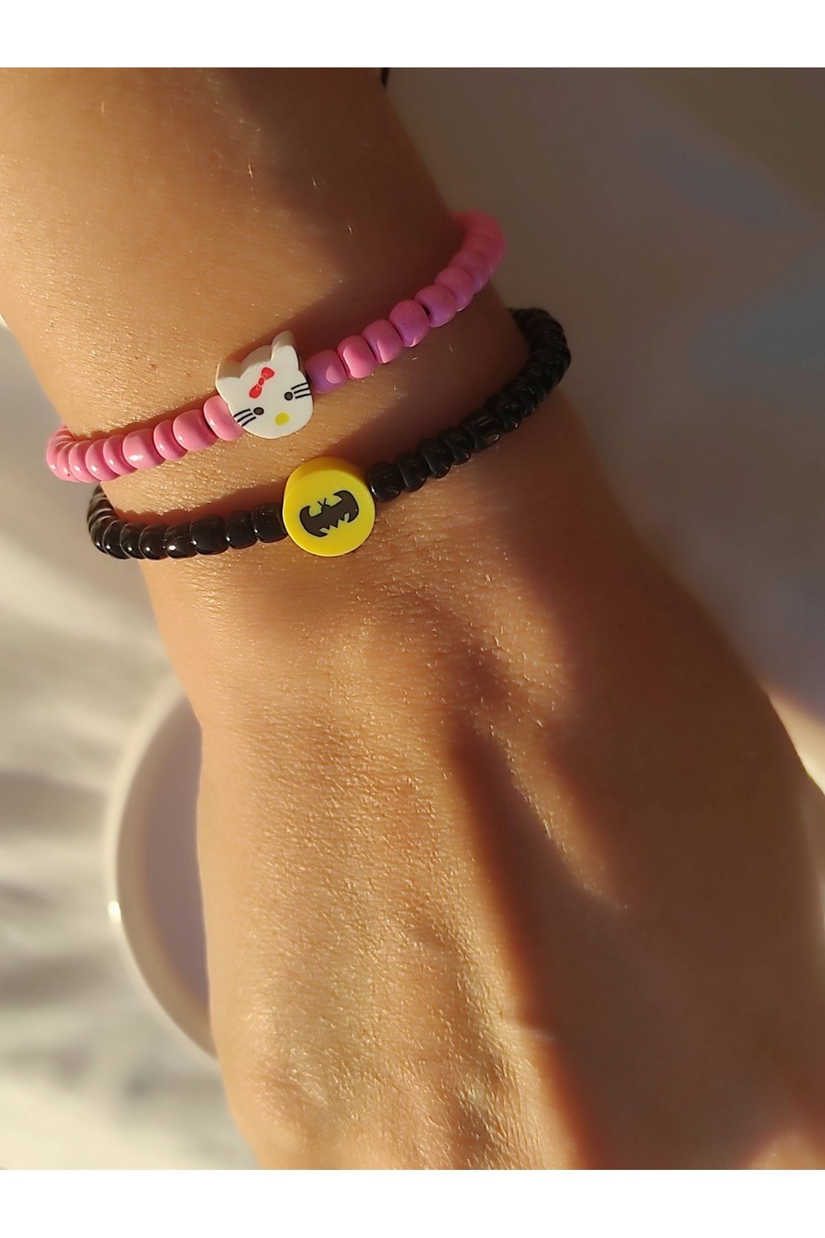 Amabel Jewelerys Batman Ve Hello Kitty Figürlü 2'li Bileklik