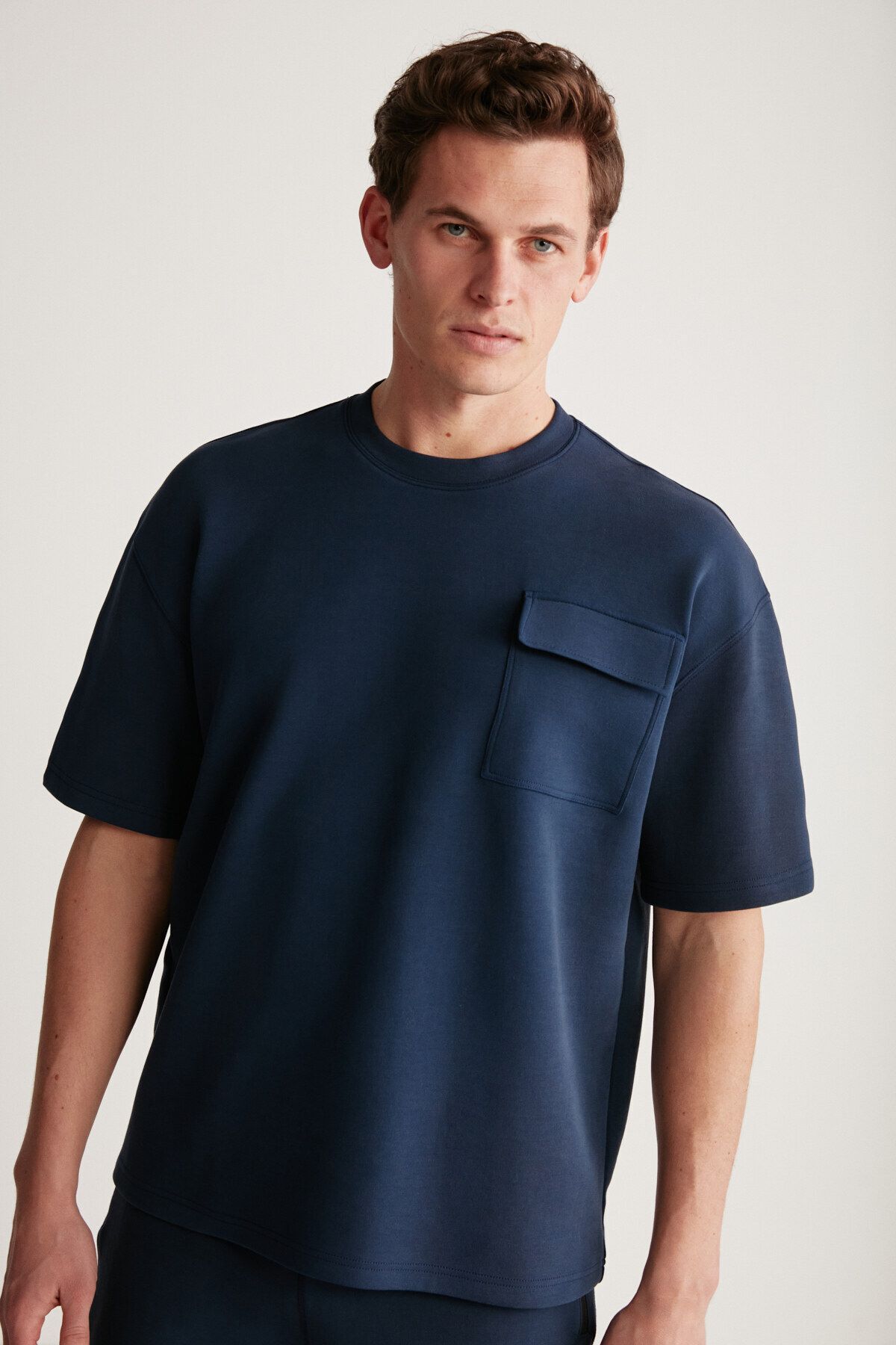 GRIMELANGE Artur Erkek Cepli Kalın Özel Dokulu Kumaşlı Lacivert T-shirt
