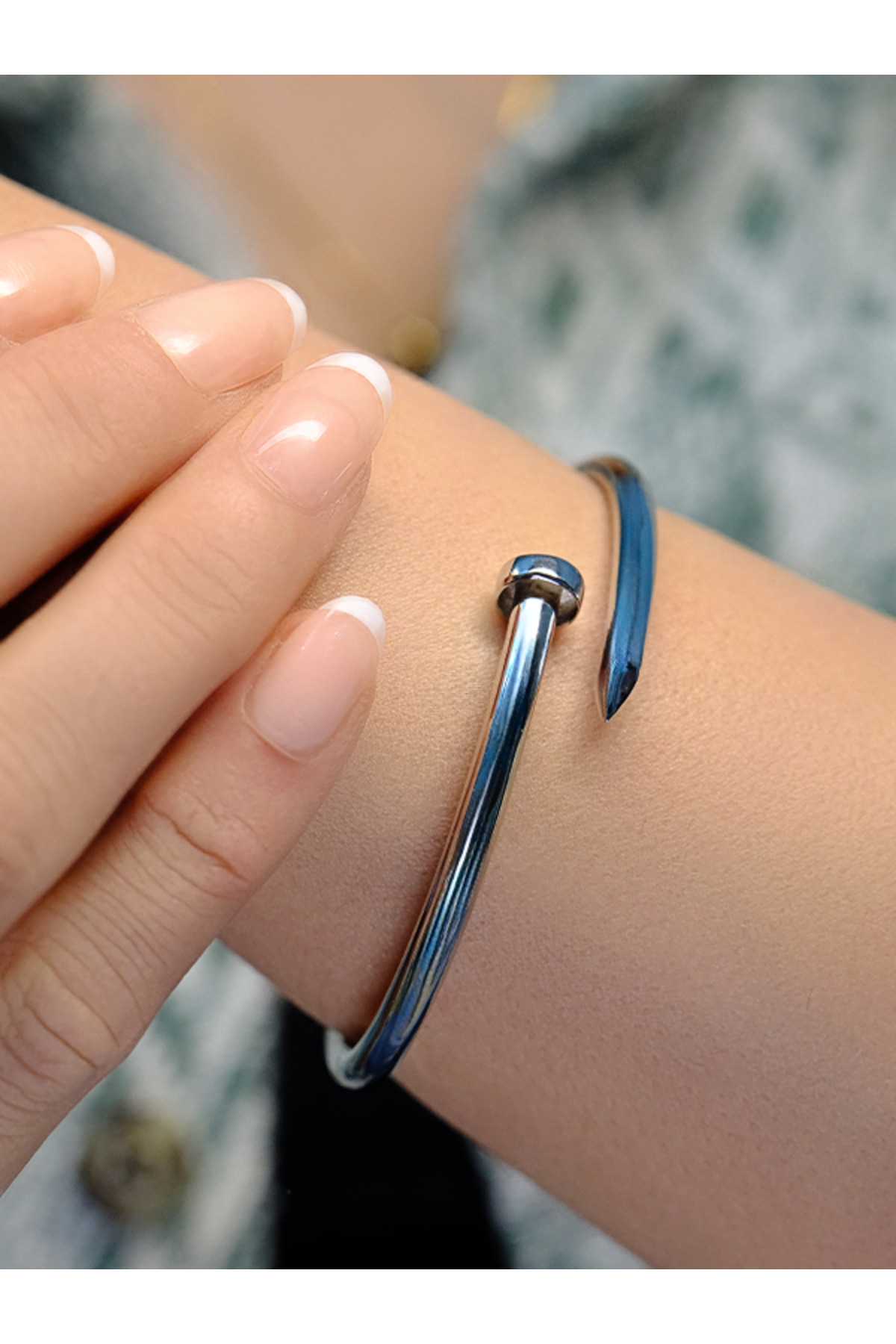 Zivva Silver 925 Ayar Gümüş Çivili Bilezik - Elegant ve Güvenilir