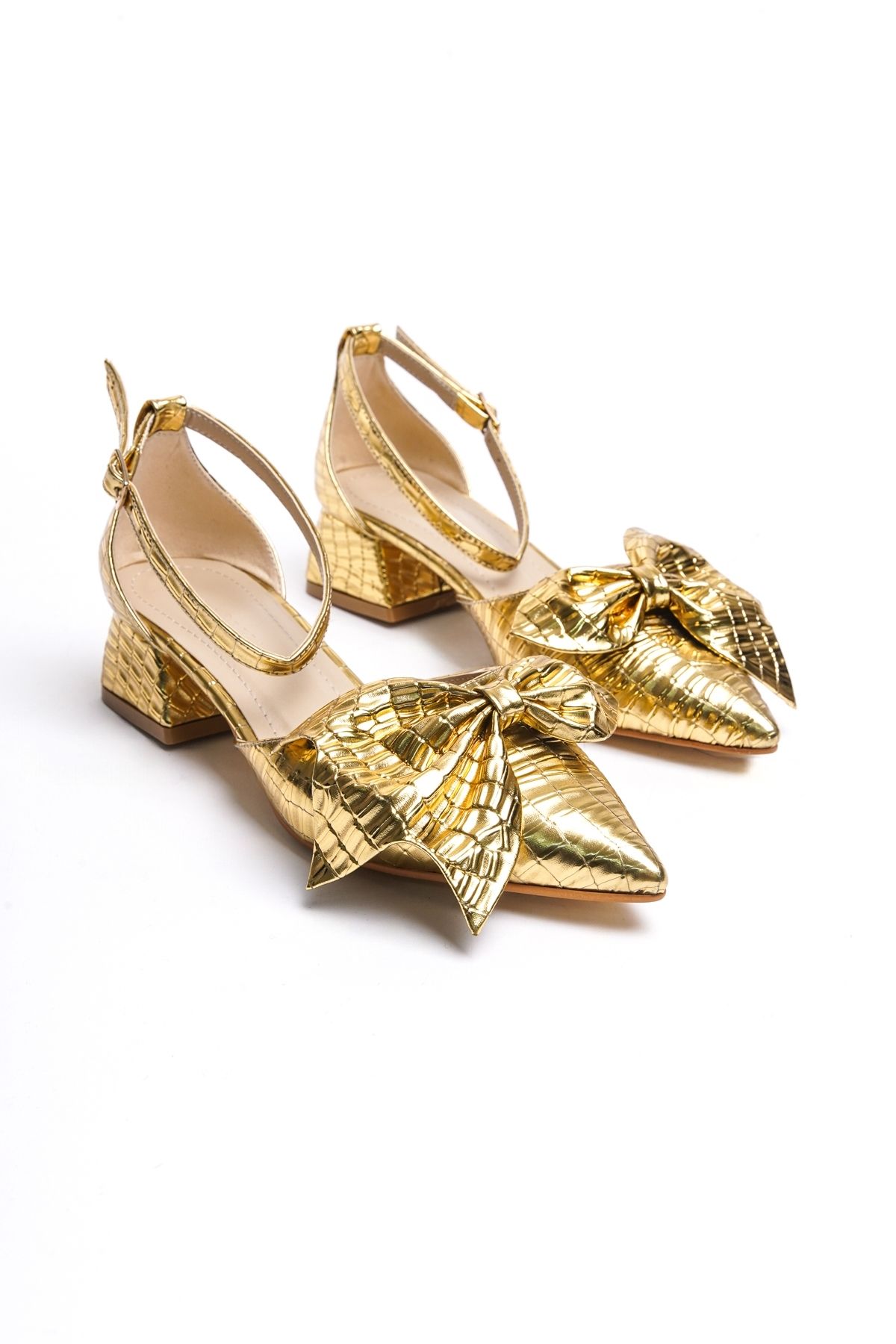 DURUNUN BUTİĞİ Renta Gold Fiyonklu (4cm Topuklu) Sivri Burun Ayakkabı