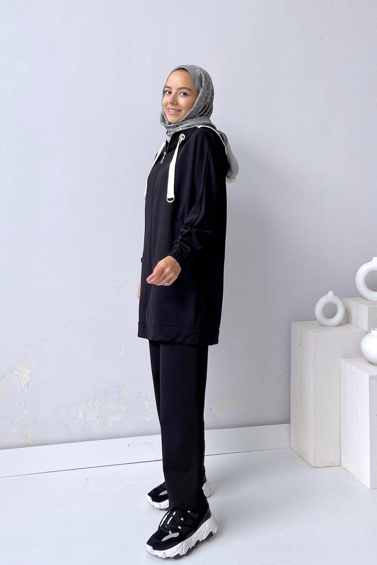Ka Hijab İp Detay Yandan Cepli Tesettür Takım - Siyah
