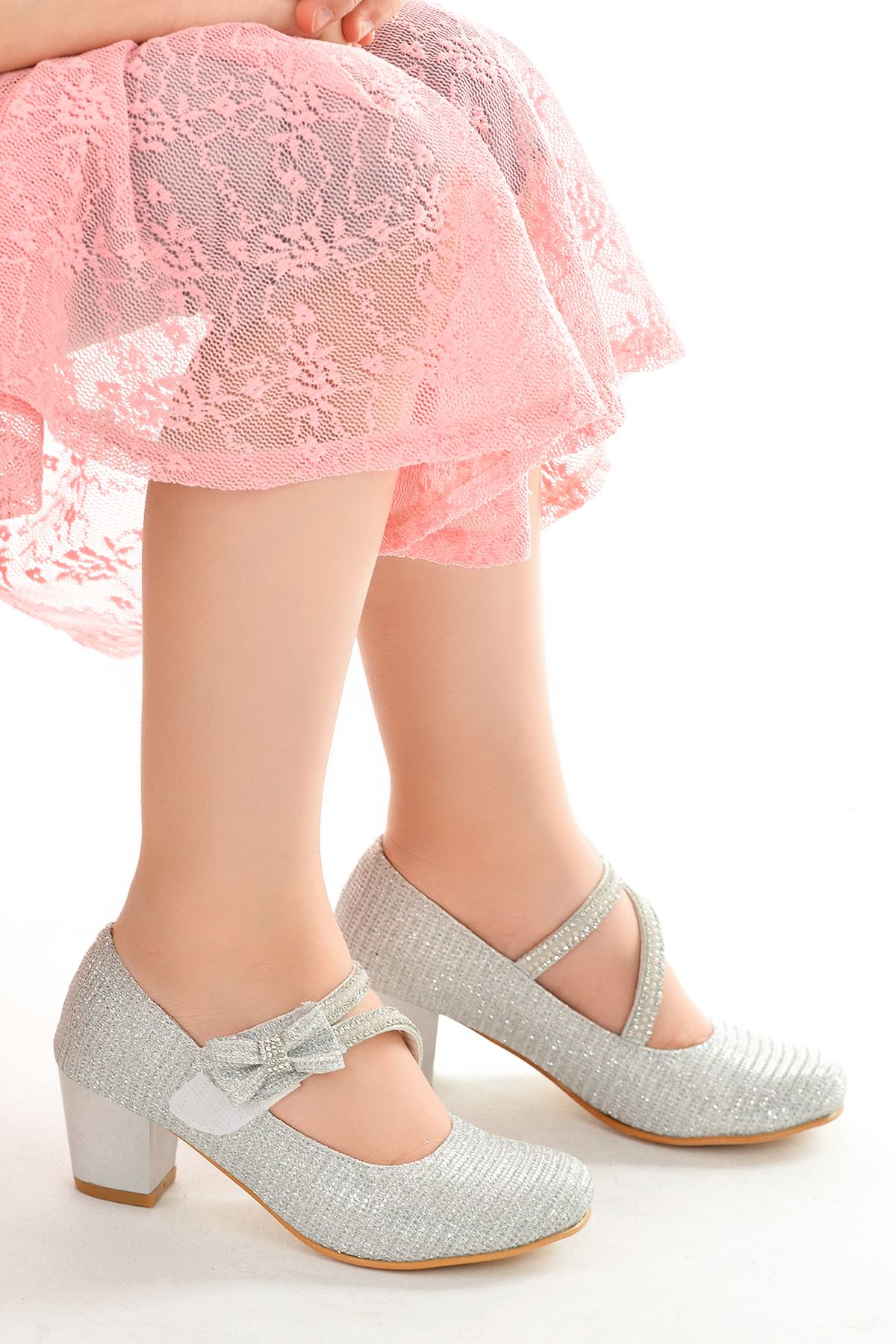 Kiko Kids Kız Çocuk Gümüş Abiye Ayakkabı 4 Cm Topuklu Simli Ayakkabı Bilekten Bantlı Özel Gün Ve Gece