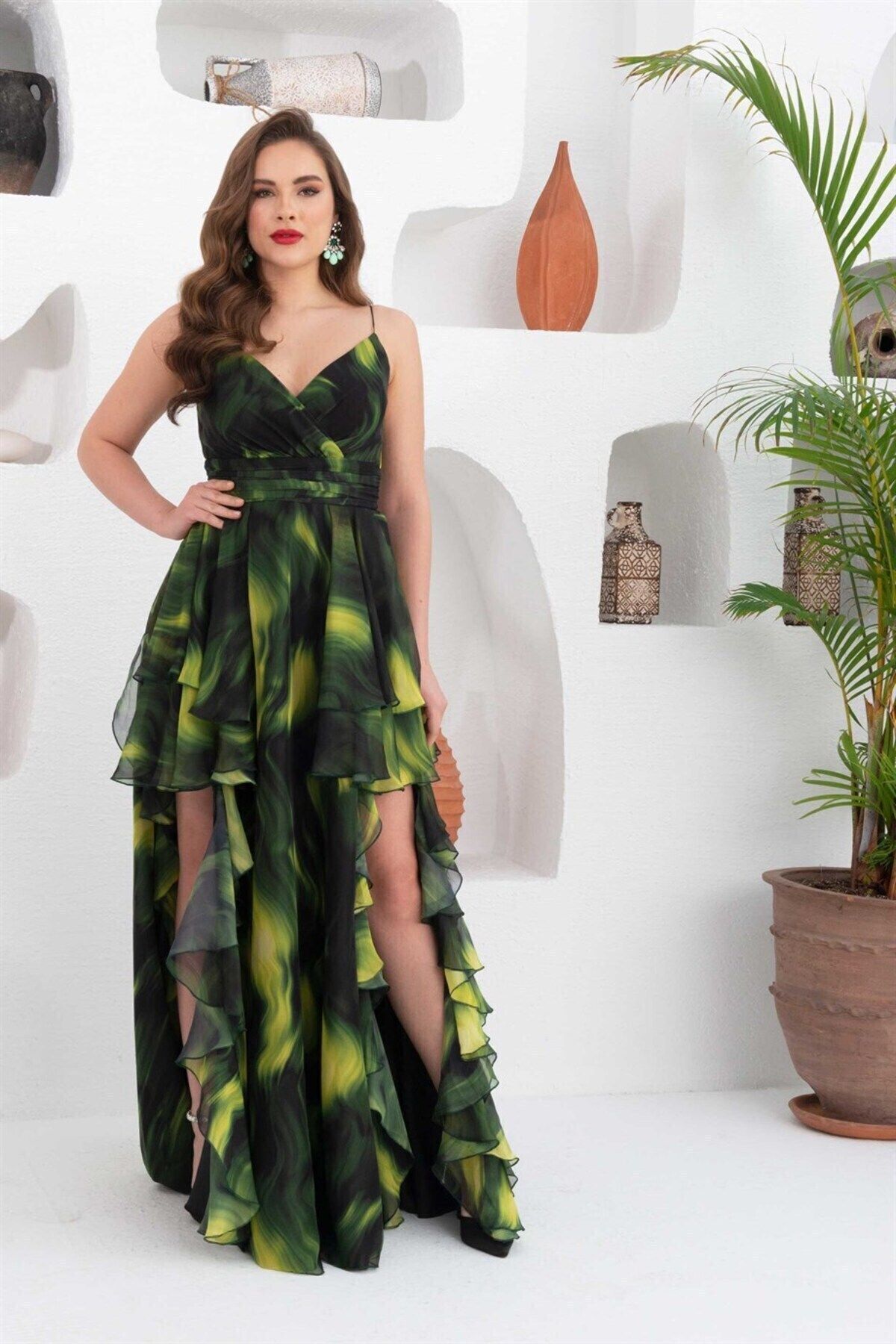 Eva Fashion Yeşil Empirme Bacak Dekolteli Uzun Abiye Elbise