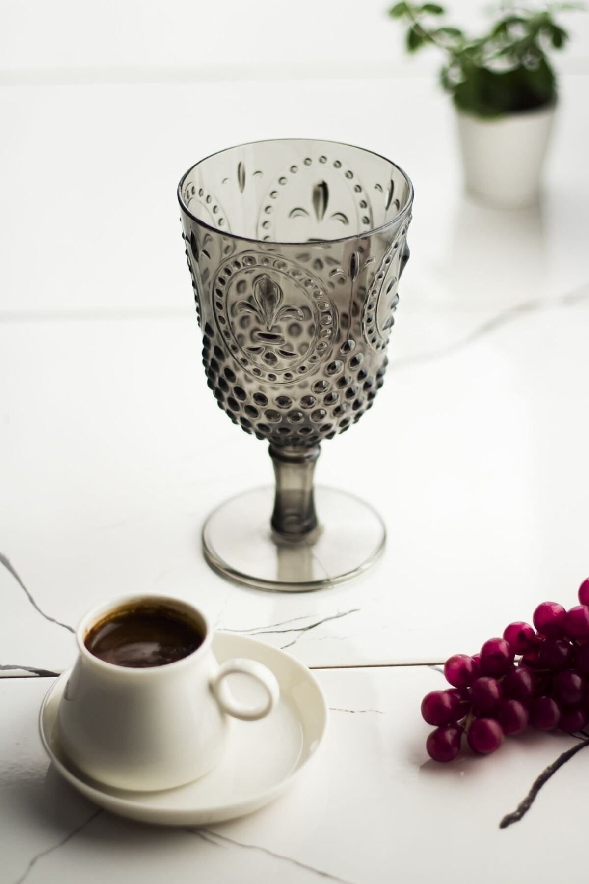 EWs Akrilik Füme Tekli Kadeh & Su Meşrubat Kahve Yanı Bardağı 450 ml ( Cam Değildir )
