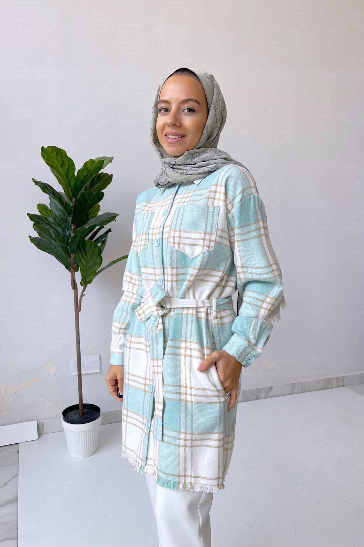 Ka Hijab Cepli Kuşaklı Kaşe Tesettür Gömlek - Bej/Yeşil