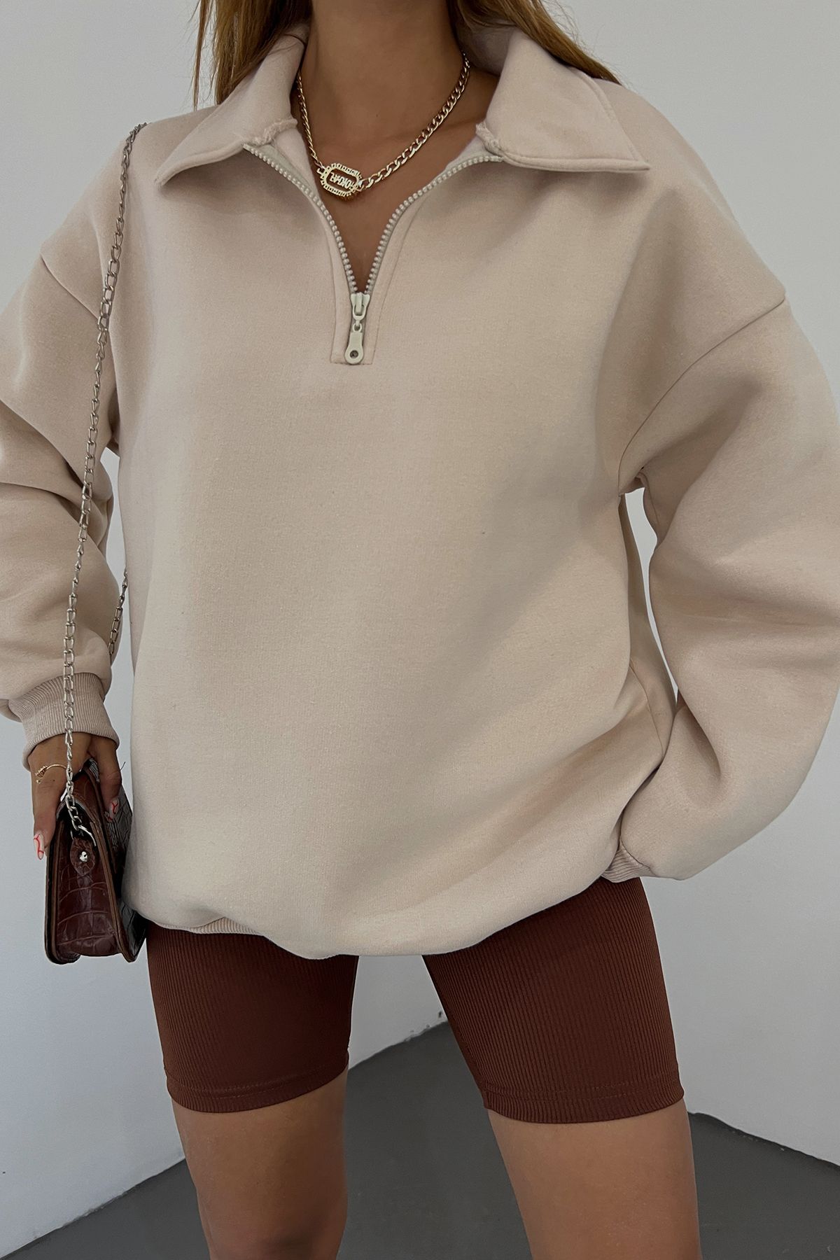 Sun Victoria Kadın Krem Polo Yaka Oversize 3 Iplik Şardonlu Sweatshirt
