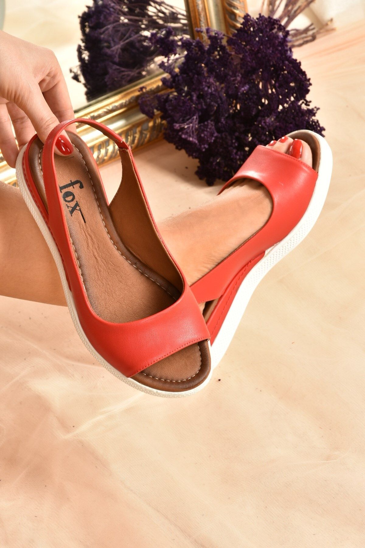 Fox Shoes Kırmızı Kadın Sandalet K674300609