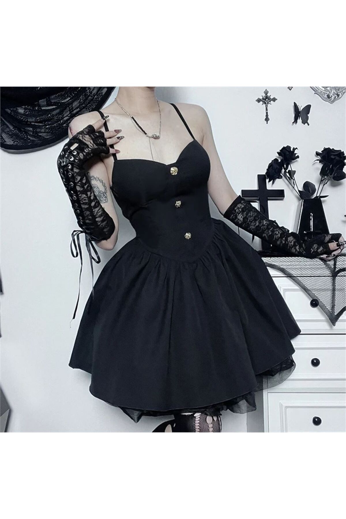 Köstebek Gothic Style Askılı Düğme Detay Tüllü Elbise