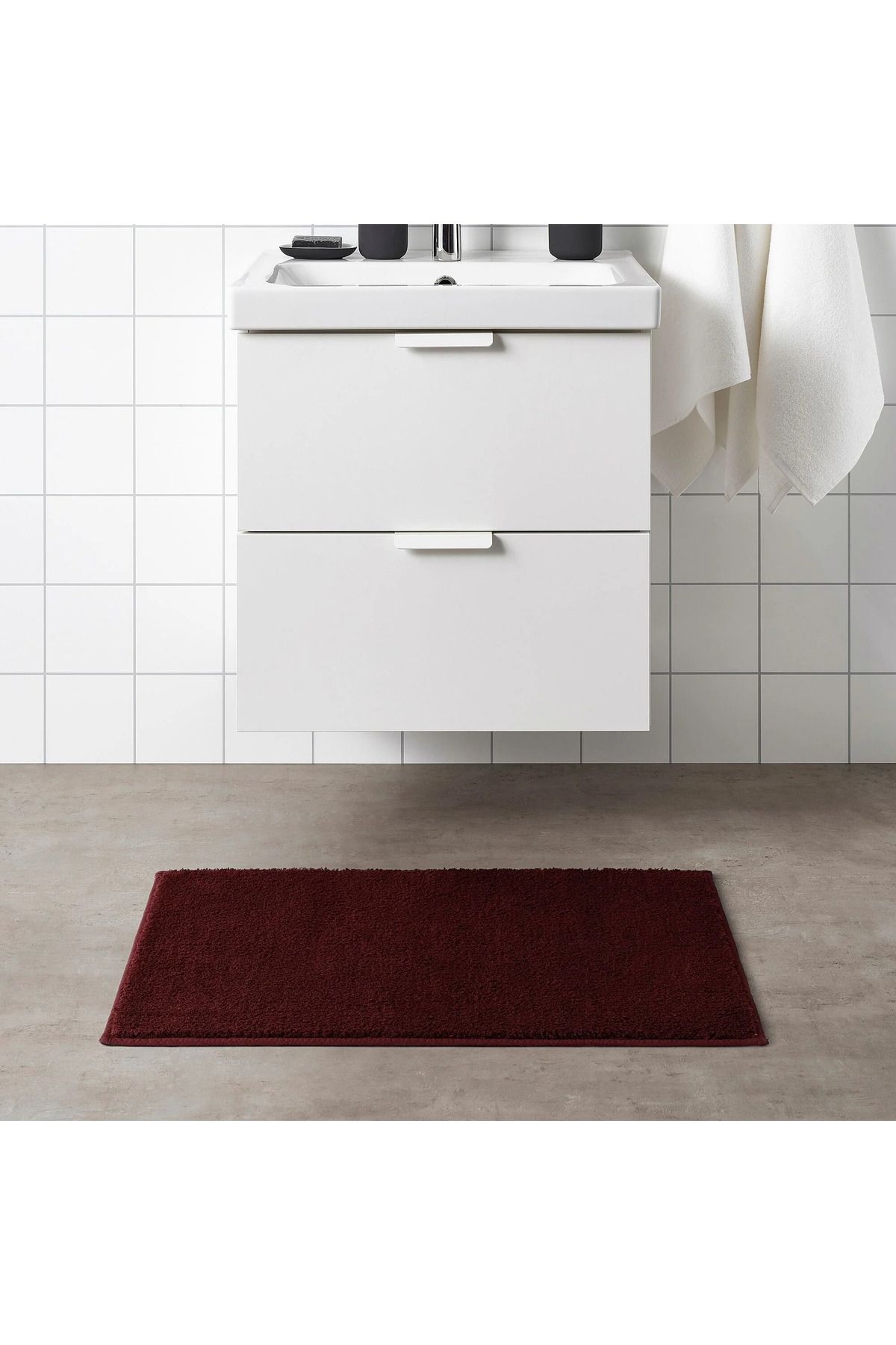 IKEA Koyu Kırmızı Banyo Paspası