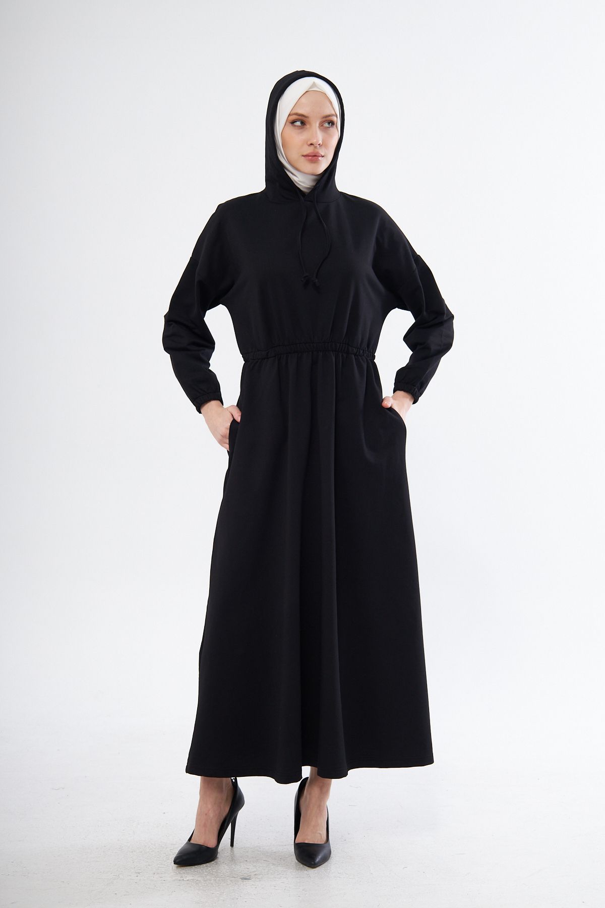 LİVE SPORT Kadın Beli Büzgülü Kapüşonlu Cepli Maxi 2İplik Örme Elbise