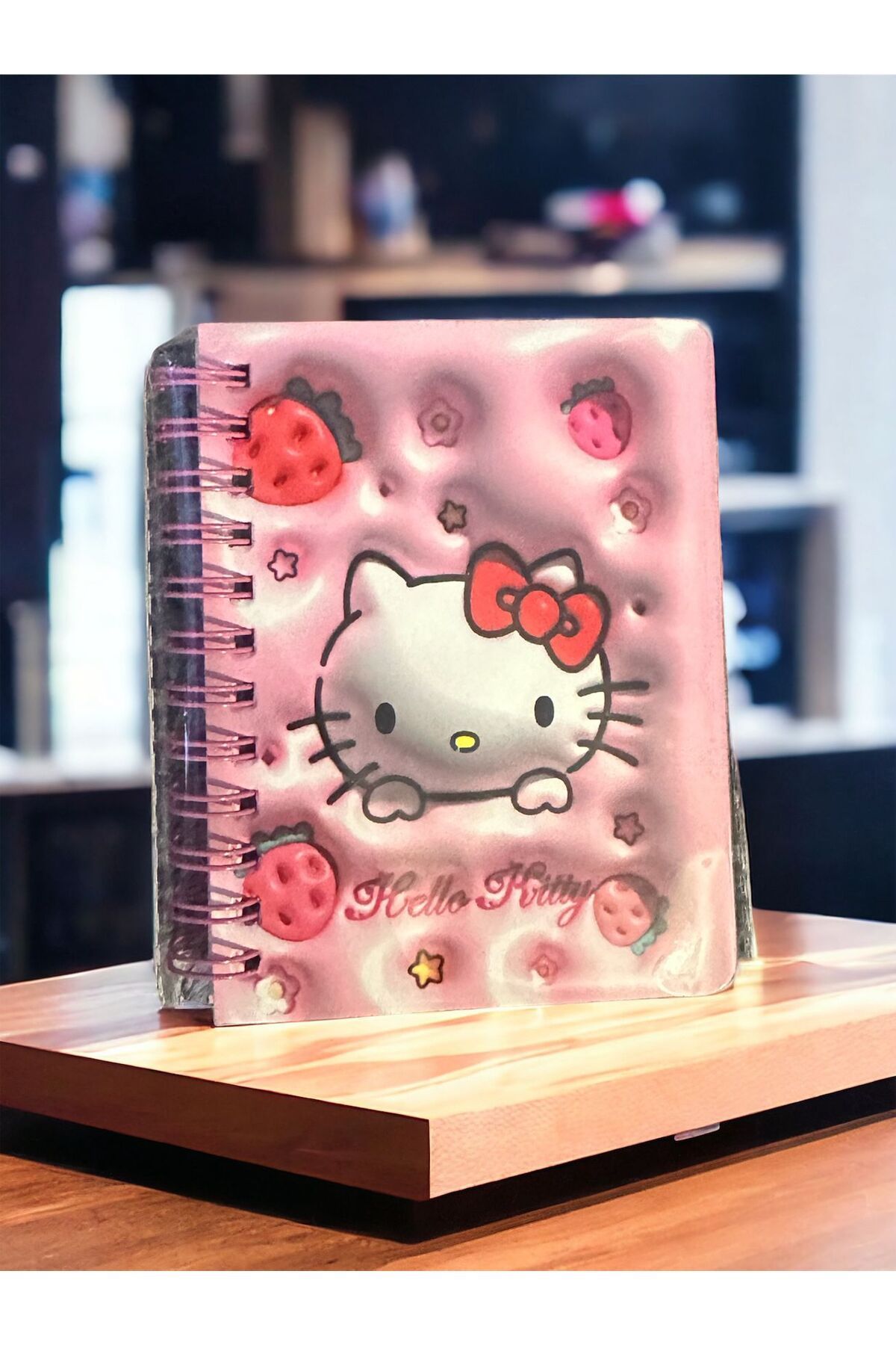 Kromi Süslü Hello Kitty Çizgili Not Defteri Kabartma Görünümlü