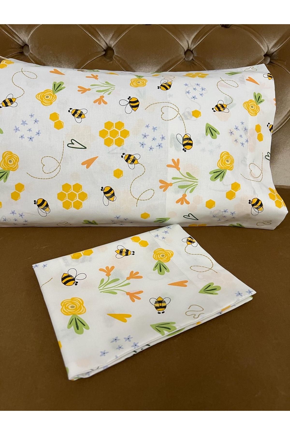 Çeyiz Bahçesi Bees bebek yastık kılıfı 35 × 45