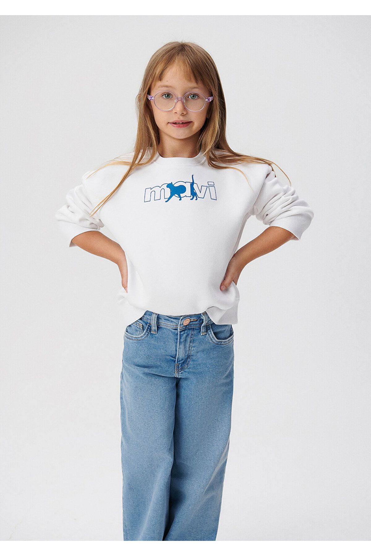 Mavi Logo Kedi Baskılı Beyaz Sweatshirt 7s10001-620