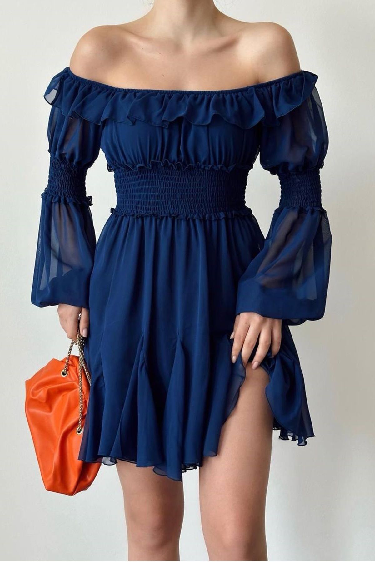 lovebox Kadın Şifon Kumaş Gipe Tasarımlı Straplez Yaka Uzun Kollu Mini Lacivert Abiye Elbise 080