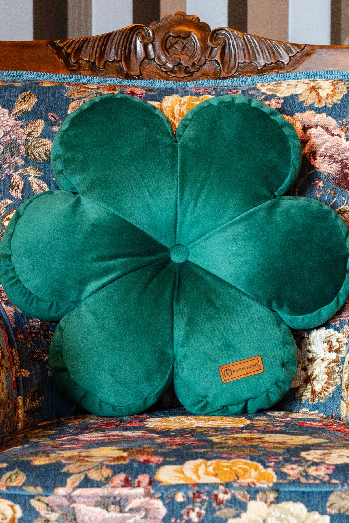 Rayda Home Dekoratif Yeşil Renk İç Dolgulu Kırlent Çiçek Yastık 42*42 Cm