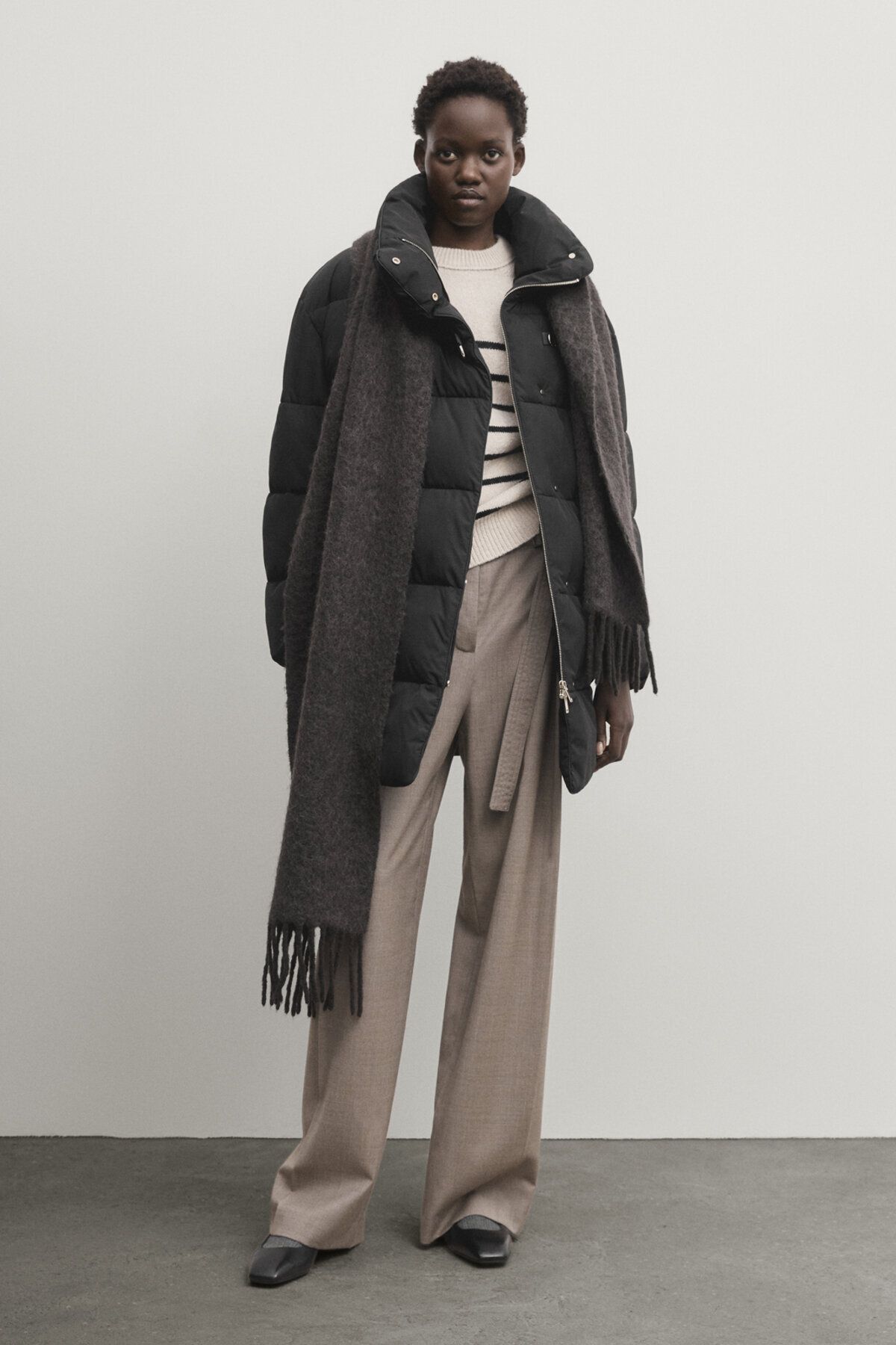 Massimo Dutti Kanca Detaylı Uzun Şişme Ceket