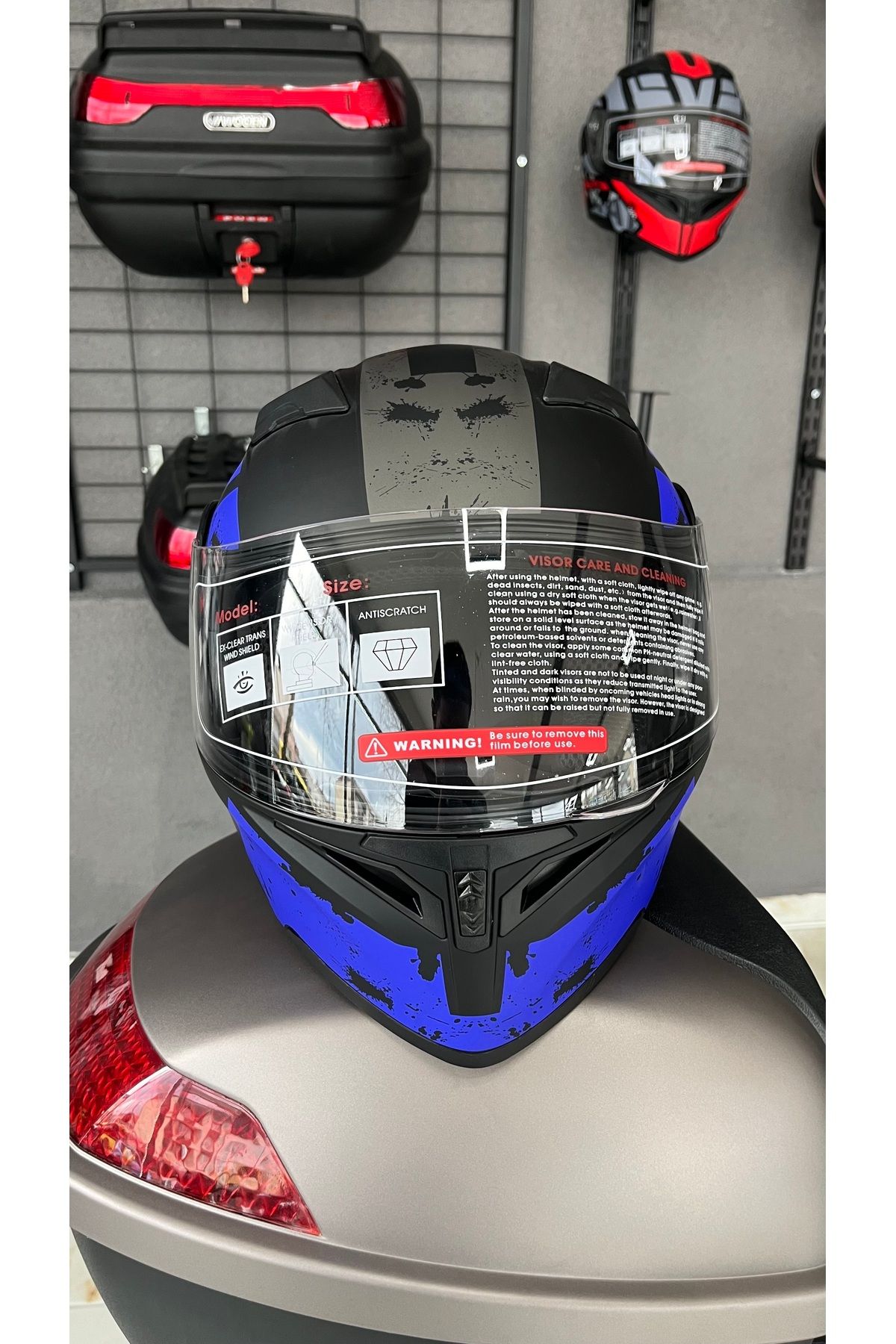 JK20 902 Mat Mavi Mat Siyah Çene Açılır Kask