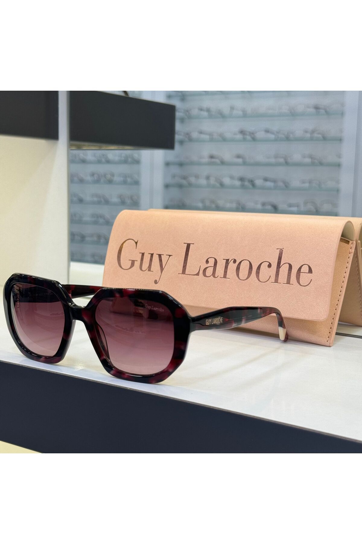 Guy Laroche Kadın  Güneş Gözlüğü