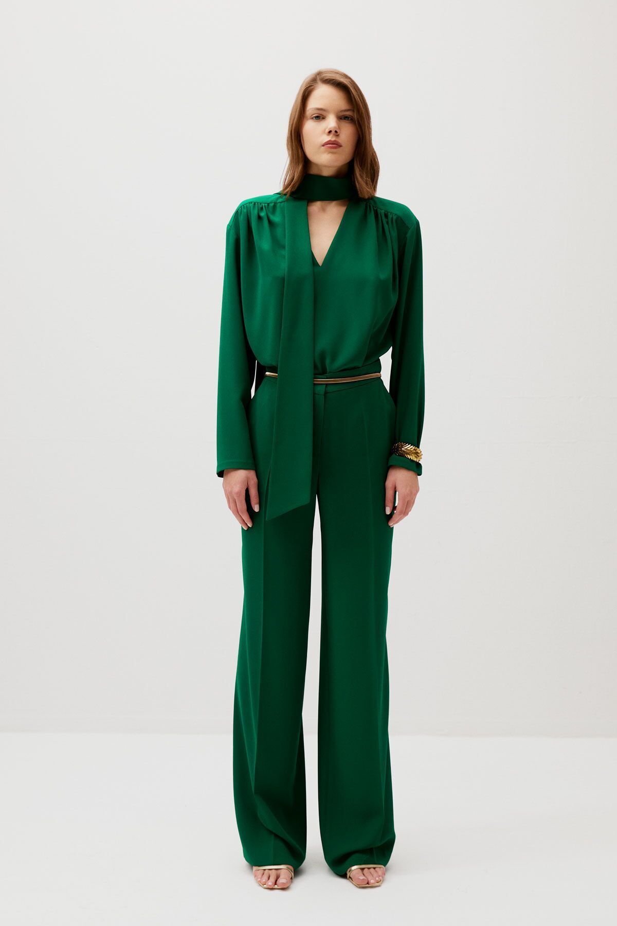GIZIA Yaka Bağlama Detaylı Yeşil Tasarım Bluz