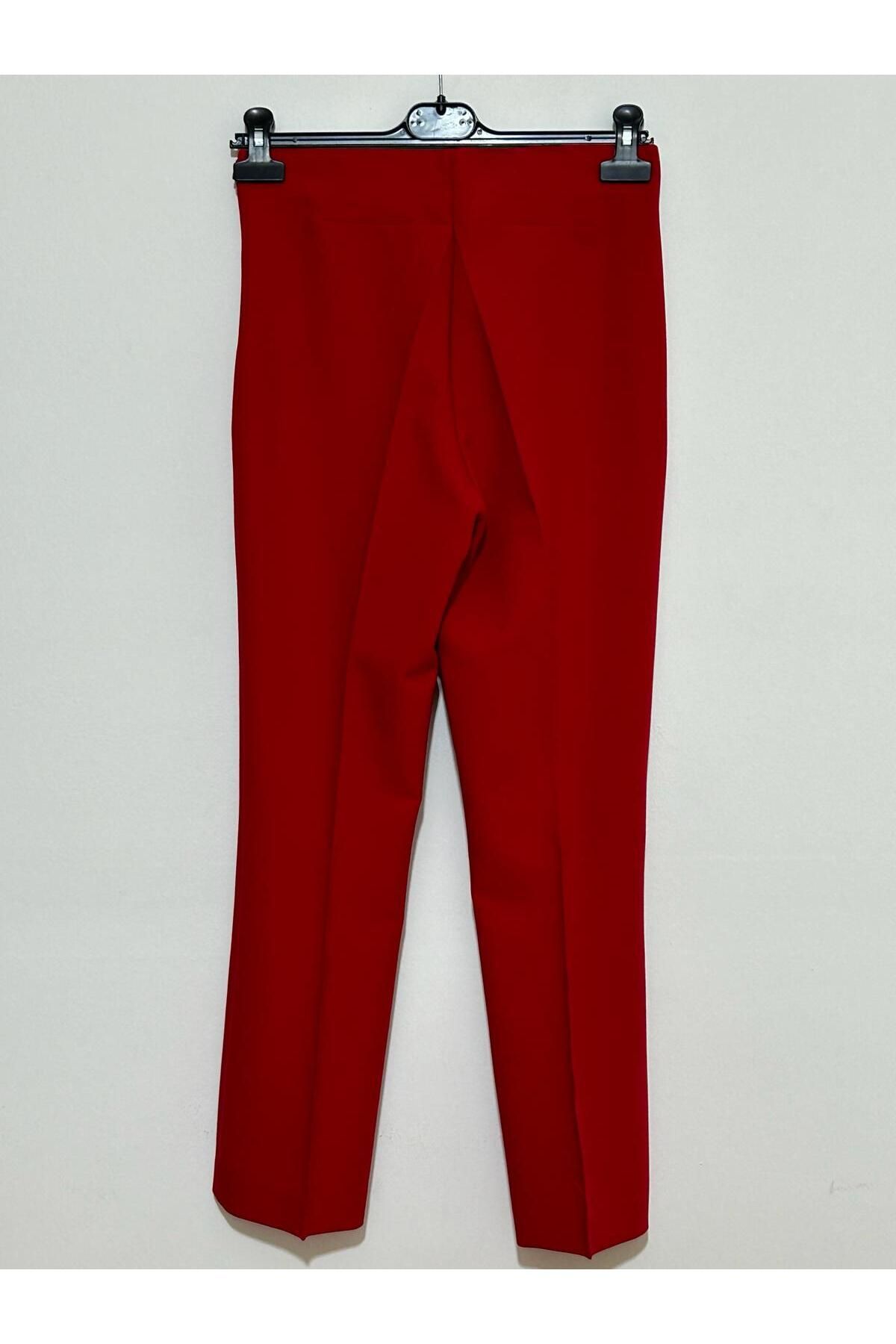 Ayhan Kırmızı Beli Lastikli Pantolon