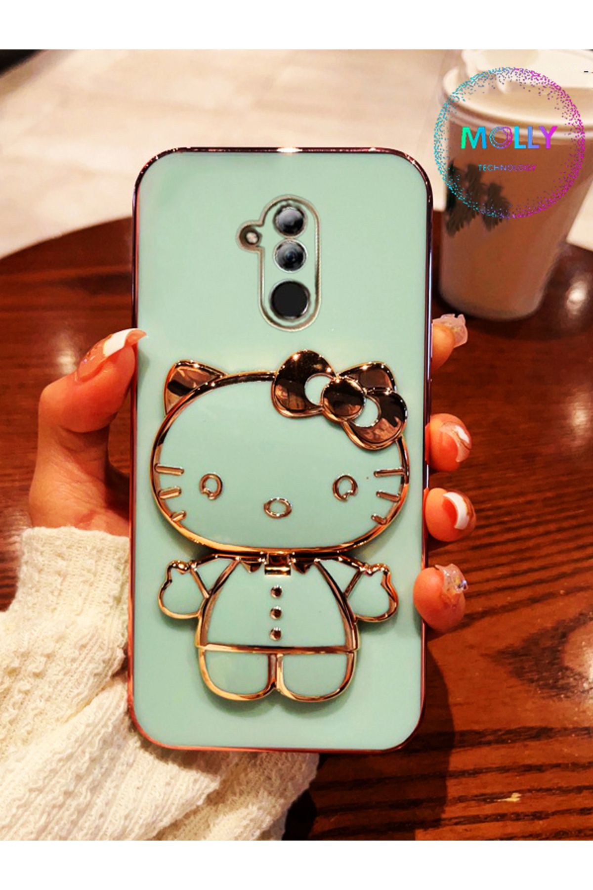 Molly Huawei Mate 20 Lite İçin Su Yeşili Hello Kitty Standlı Kenarları Gold Detaylı Lüks Silikon Kılıf