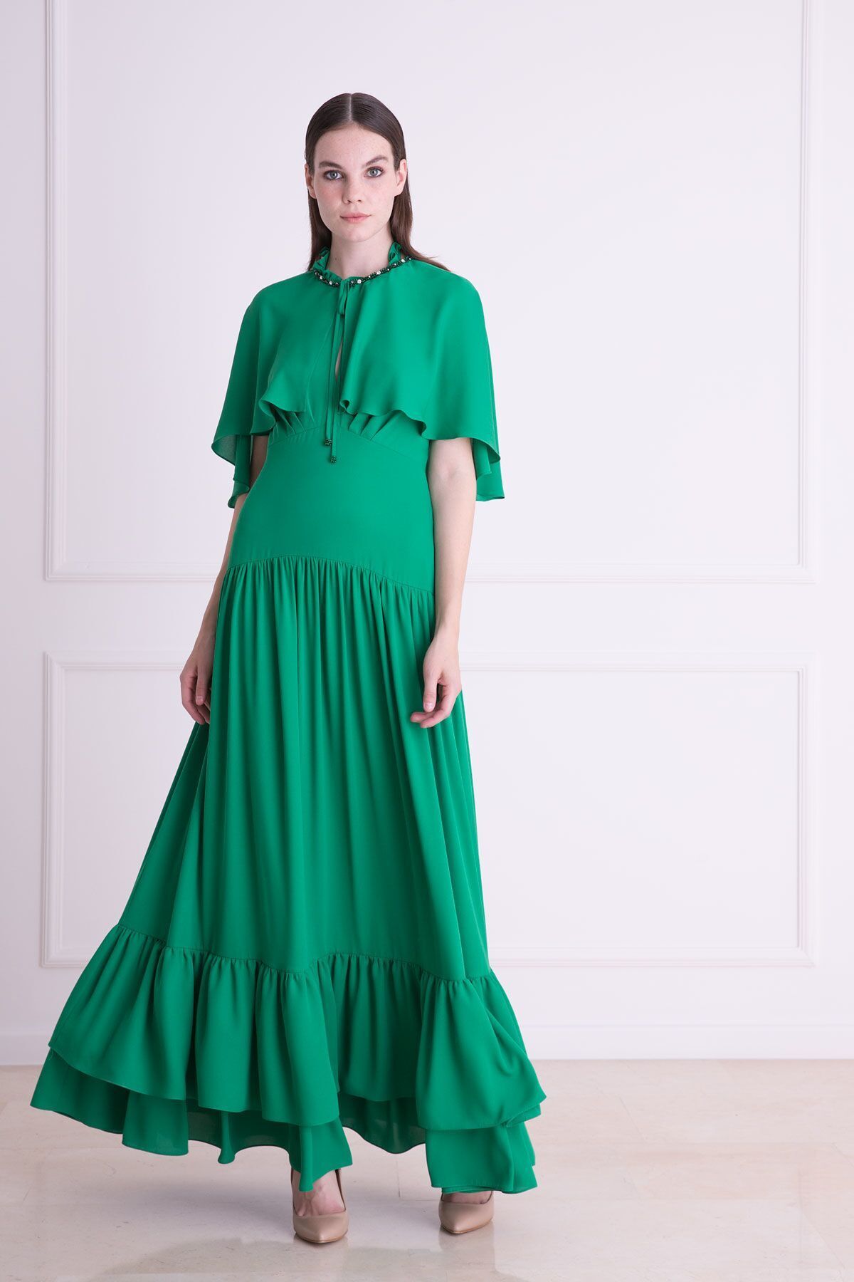 GIZIA Pelerin Detaylı Yeşil Uzun Elbise