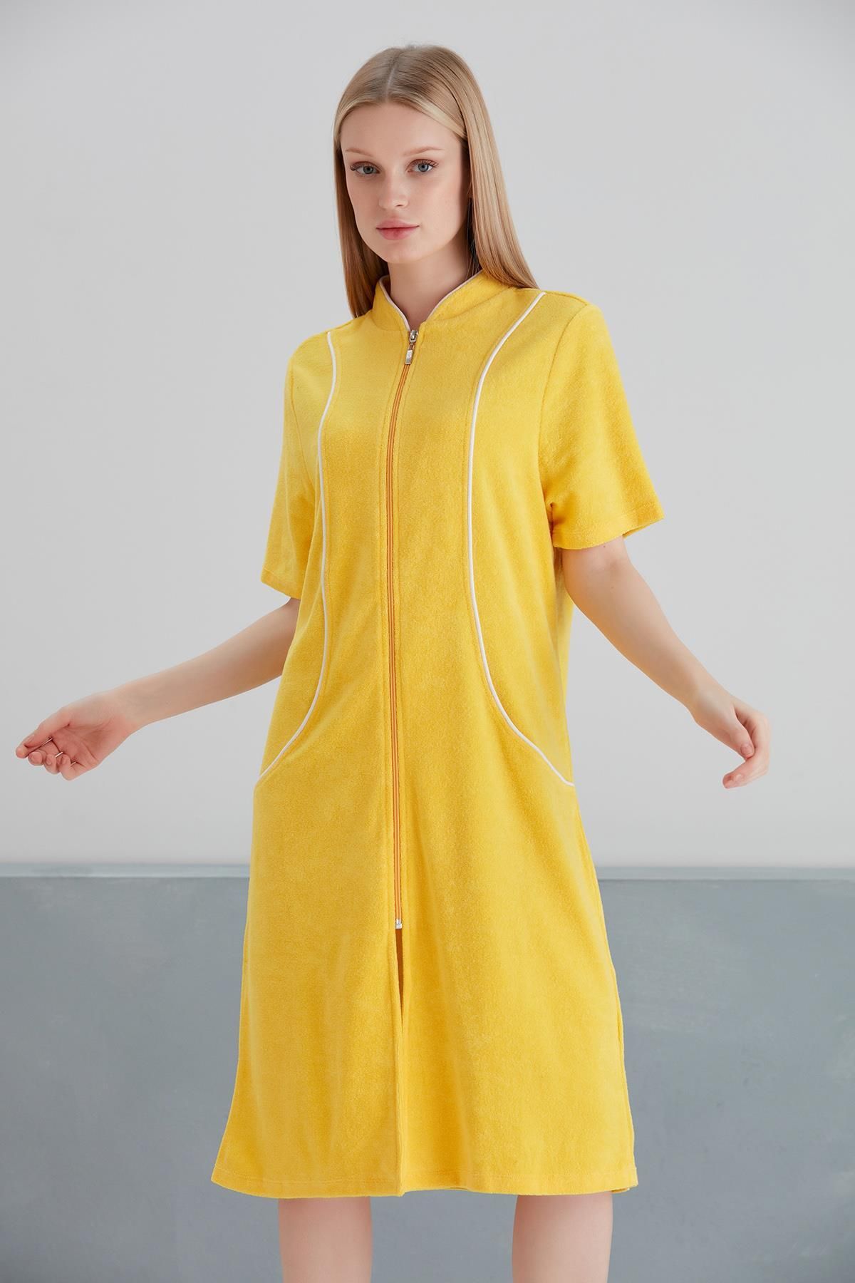 MAMAYAGA Kadın Yarım Kol Önden Fermuarlı ve Yırtmaçlı Curve Su Emici Özellikli Spor Şık Sarı Havlu Elbise