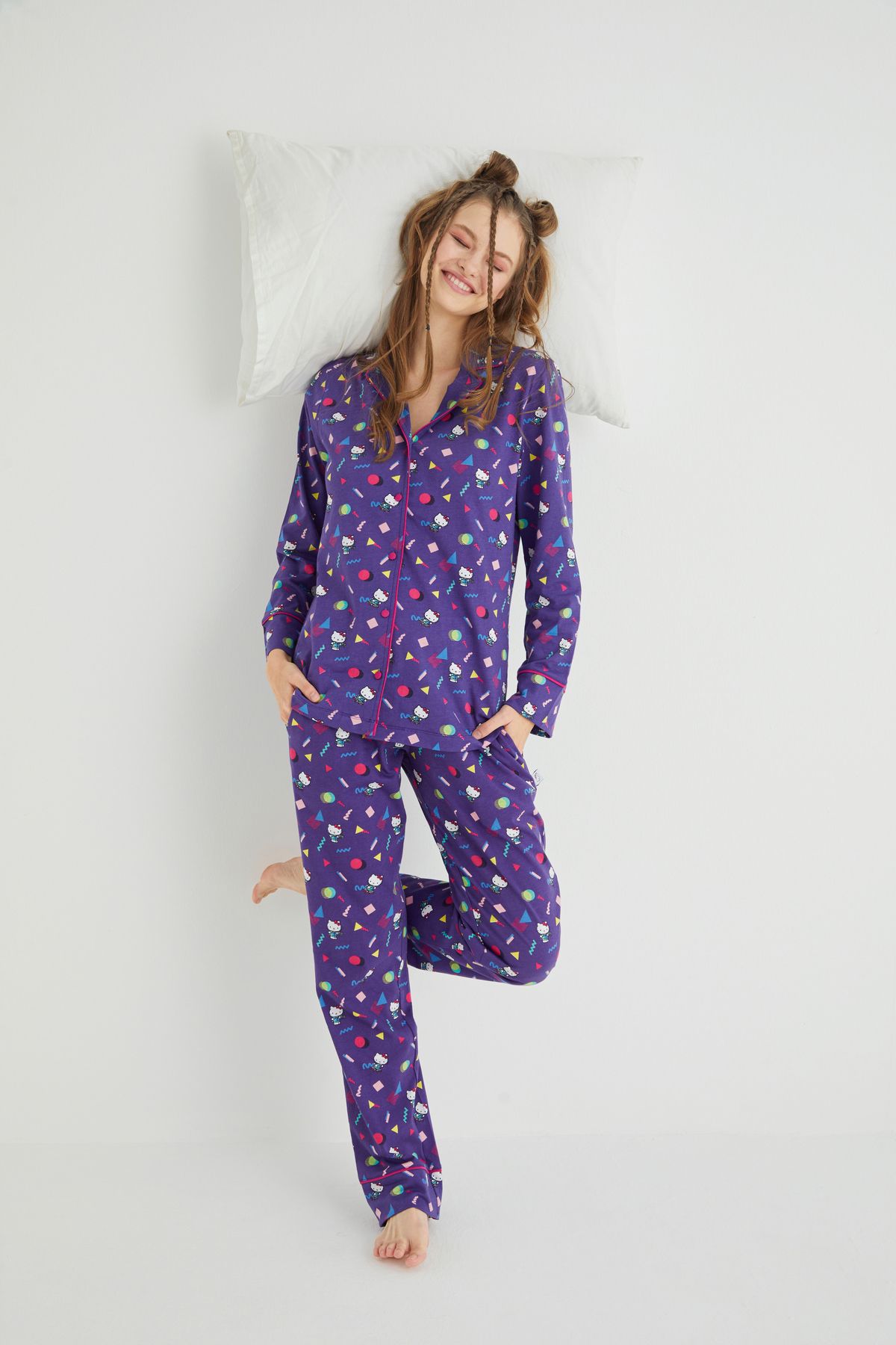 Hello Kitty Lisanslı Düğmeli Uzun Kol 100% Pamuklu Pijama Takım Roz-68