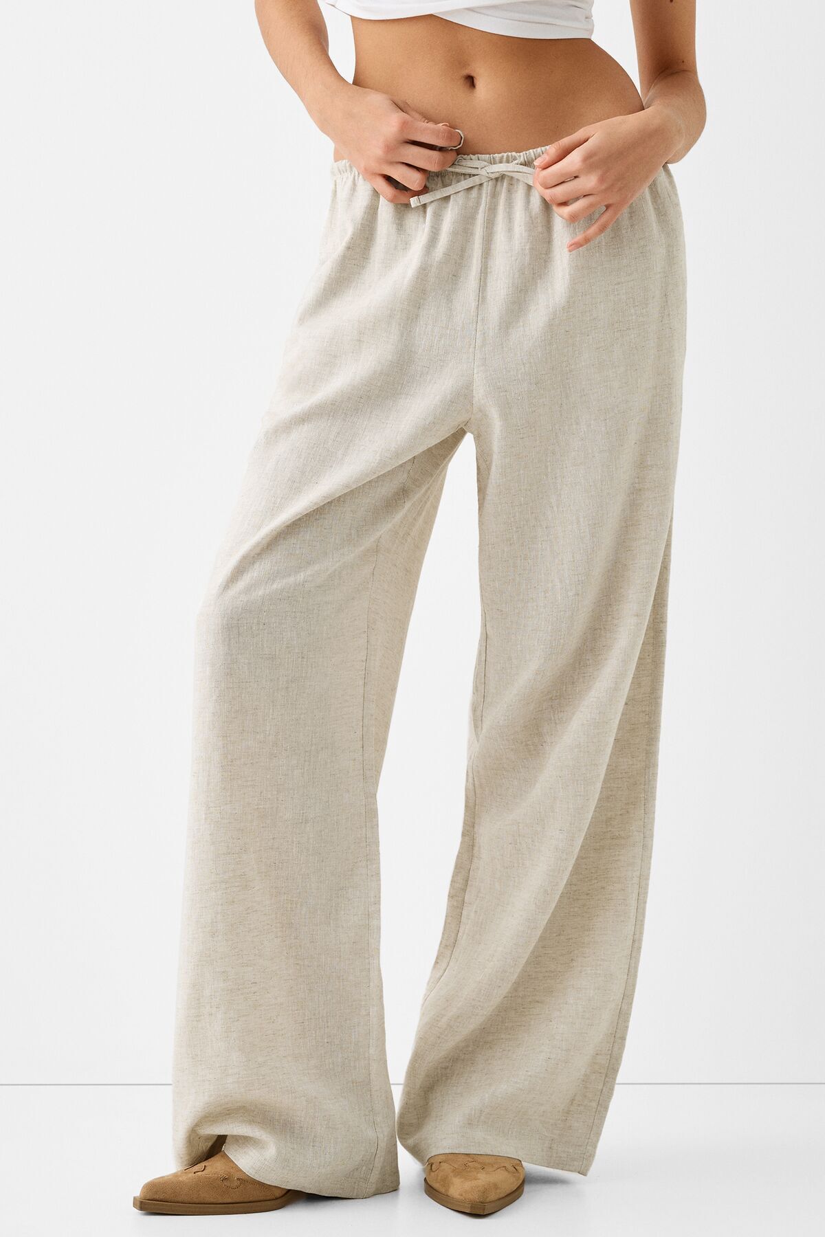 Bershka Elastik belli straight fit keten karışımlı pantolon