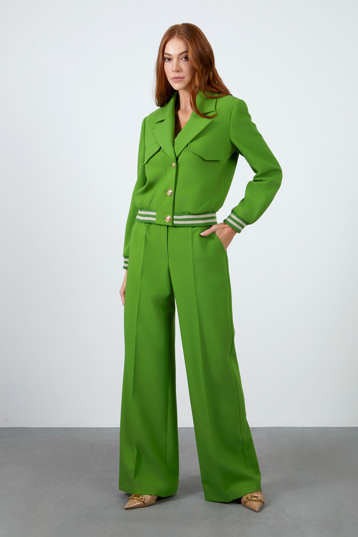 GIZIA Etek Ve Kol Ucu Ribanalı Ceket Pantolonlu Yeşil Takım