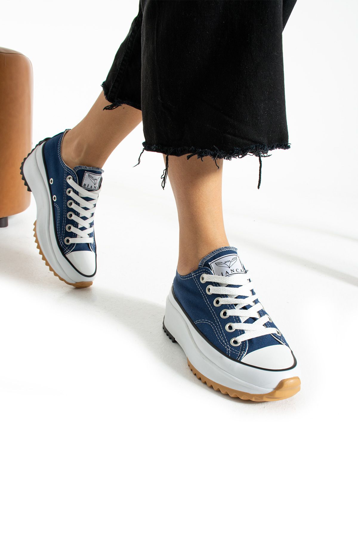 İnan Ayakkabı Kadın Mavi Renk Spor Ayakkabı Converss (6 CM)