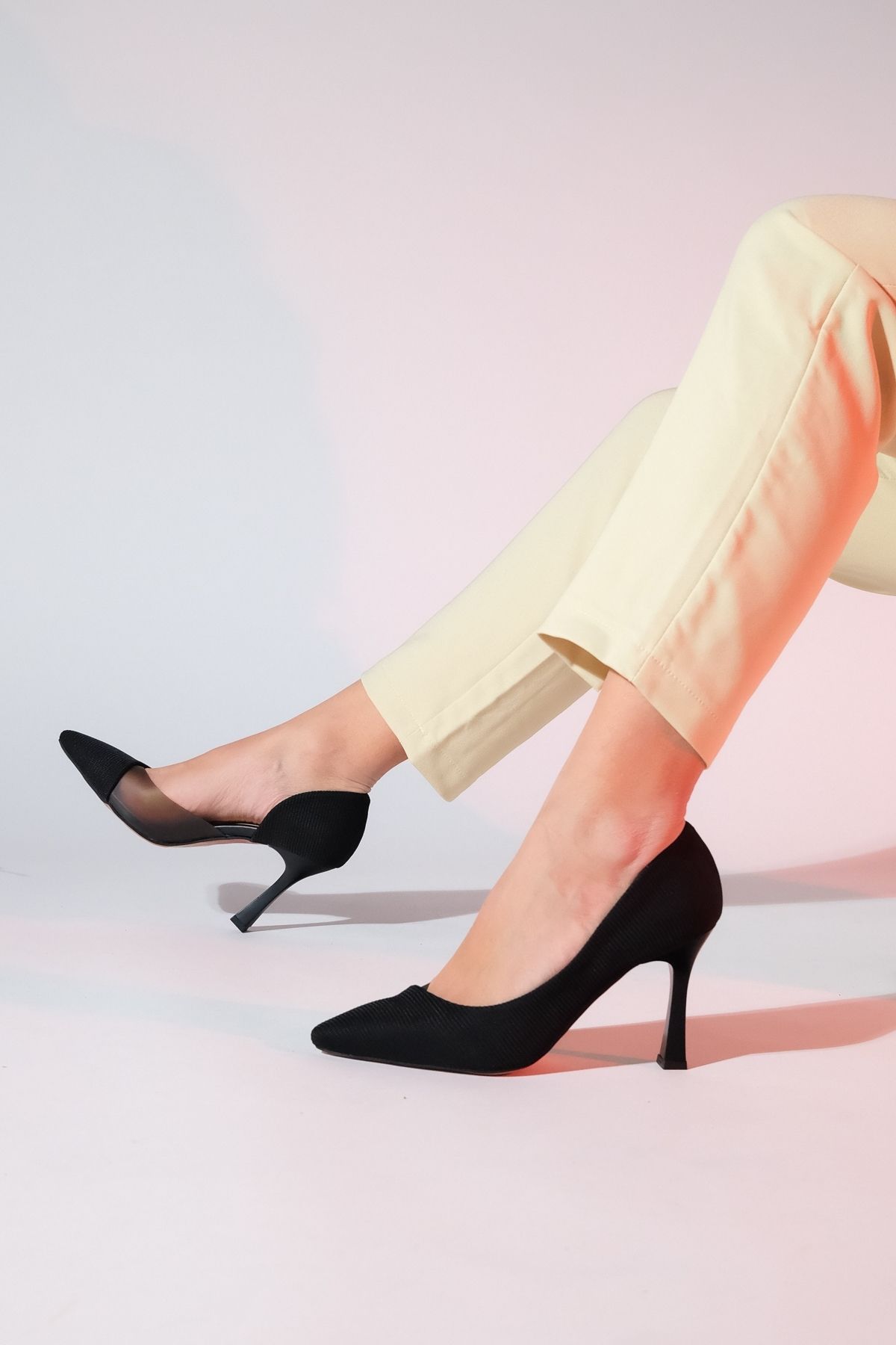 luvishoes WAYNE Siyah Çizgili Şeffaf Kadın İnce Topuklu Ayakkabı