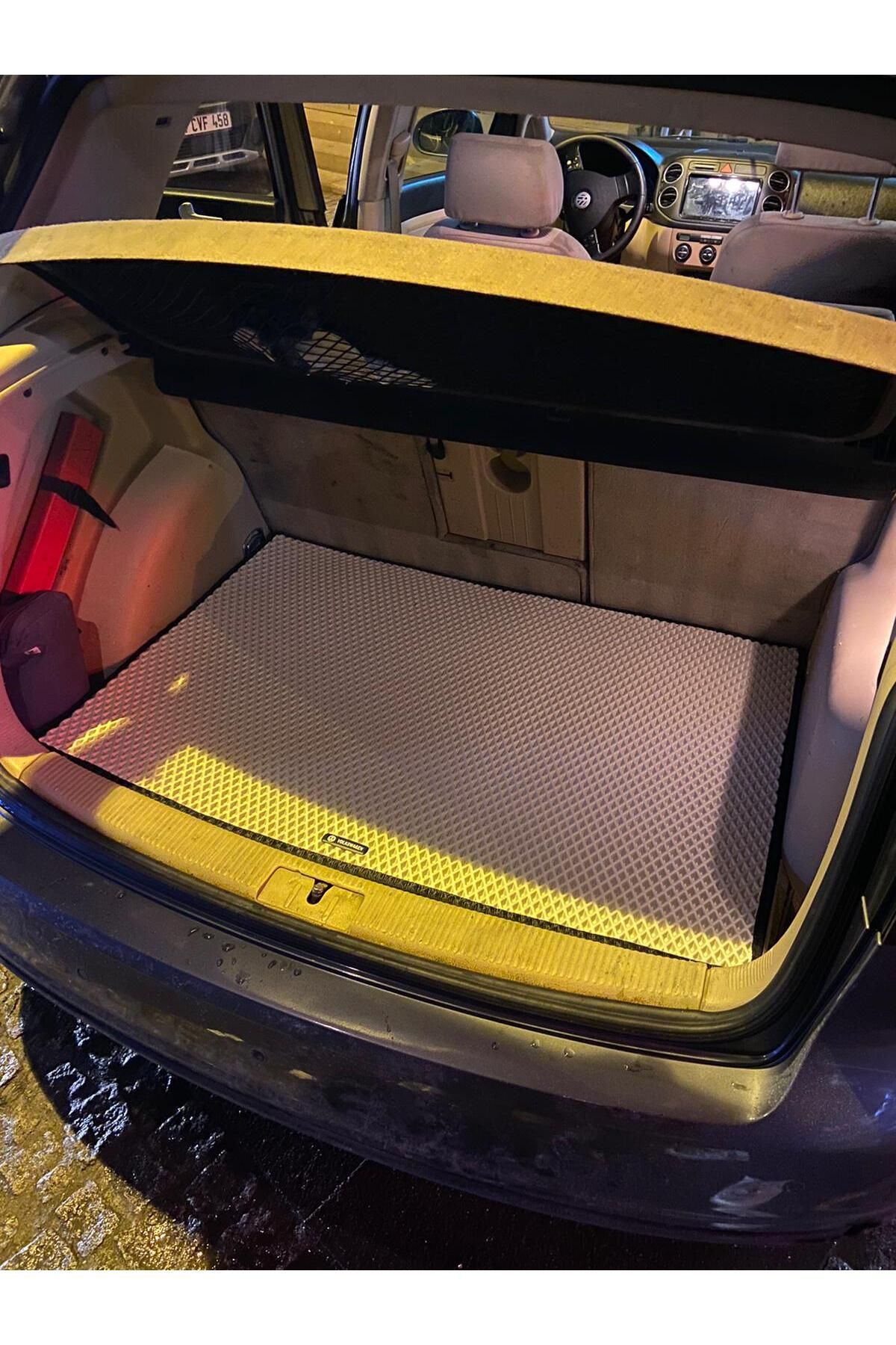pascar Volkswagen Golf 5 araca özel yeni nesil bagaj havuzu(bej)