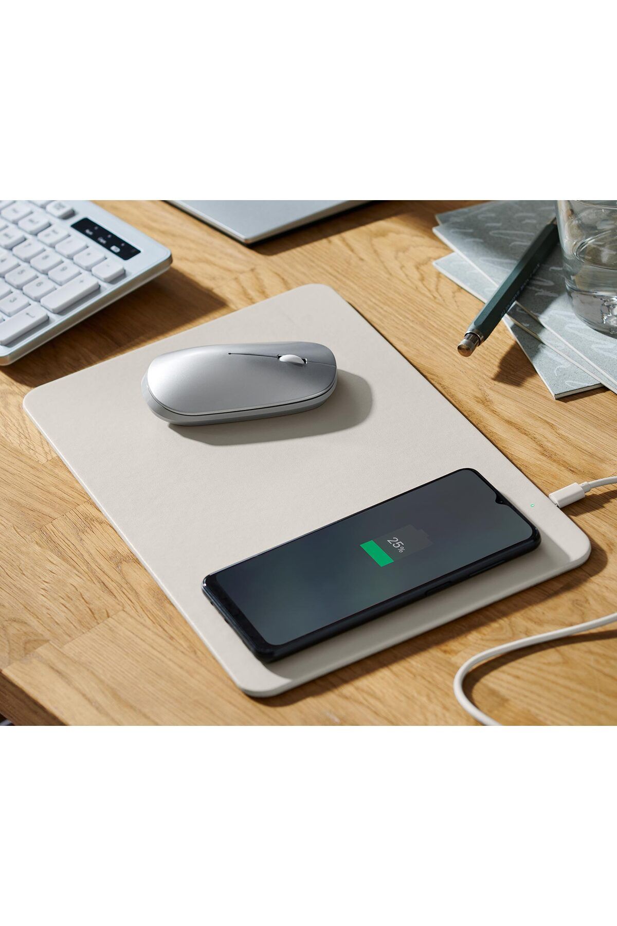Tchibo Entegre Şarj Cihazlı Mouse Pad