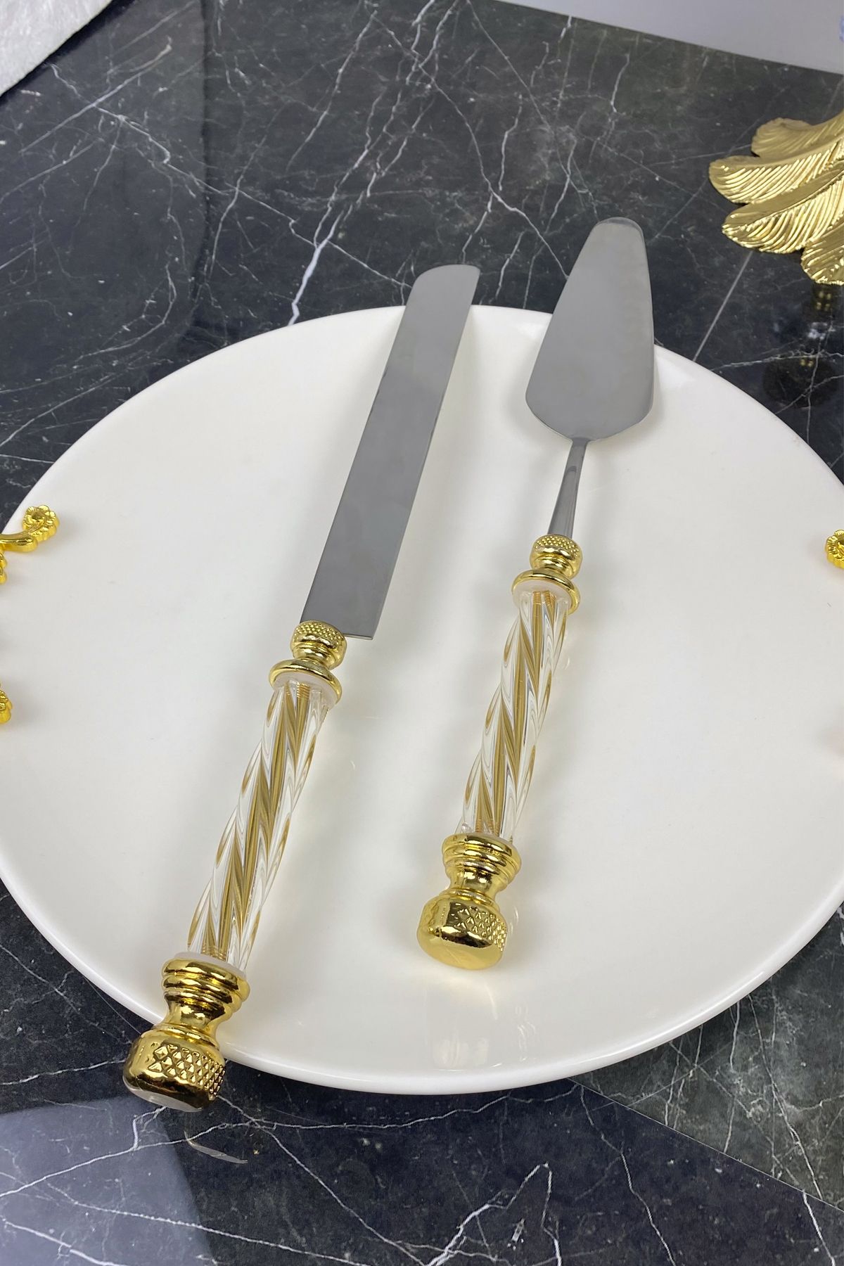 MAY HOME 2 Parça Cam Kristal Kulplu Gold Spatula Bıçak Pasta Servis Seti