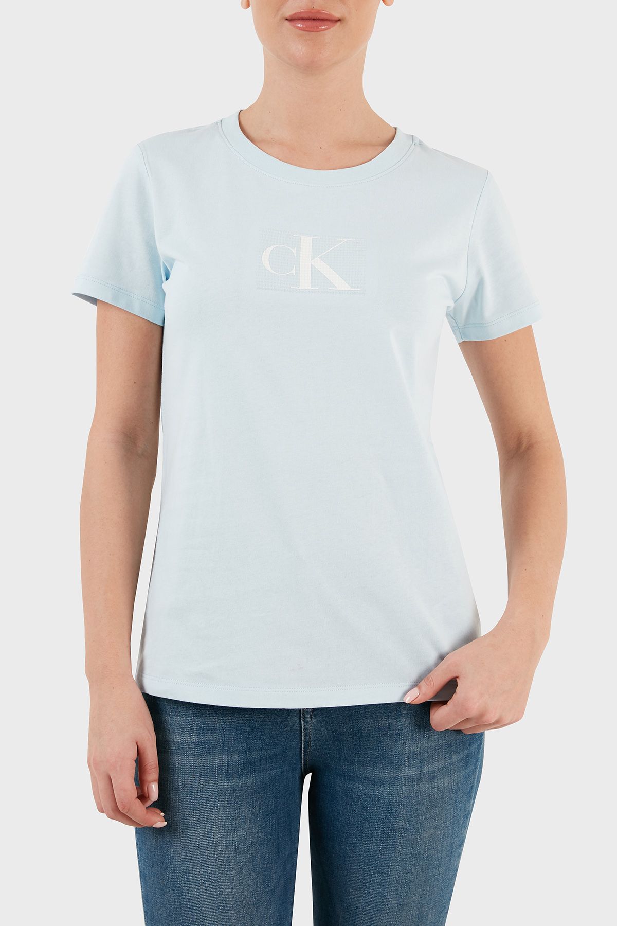 Calvin Klein Kadın Marka Logolu Pamuklu Günlük Kullanım Mavi T-Shirt J20J222961-CYR