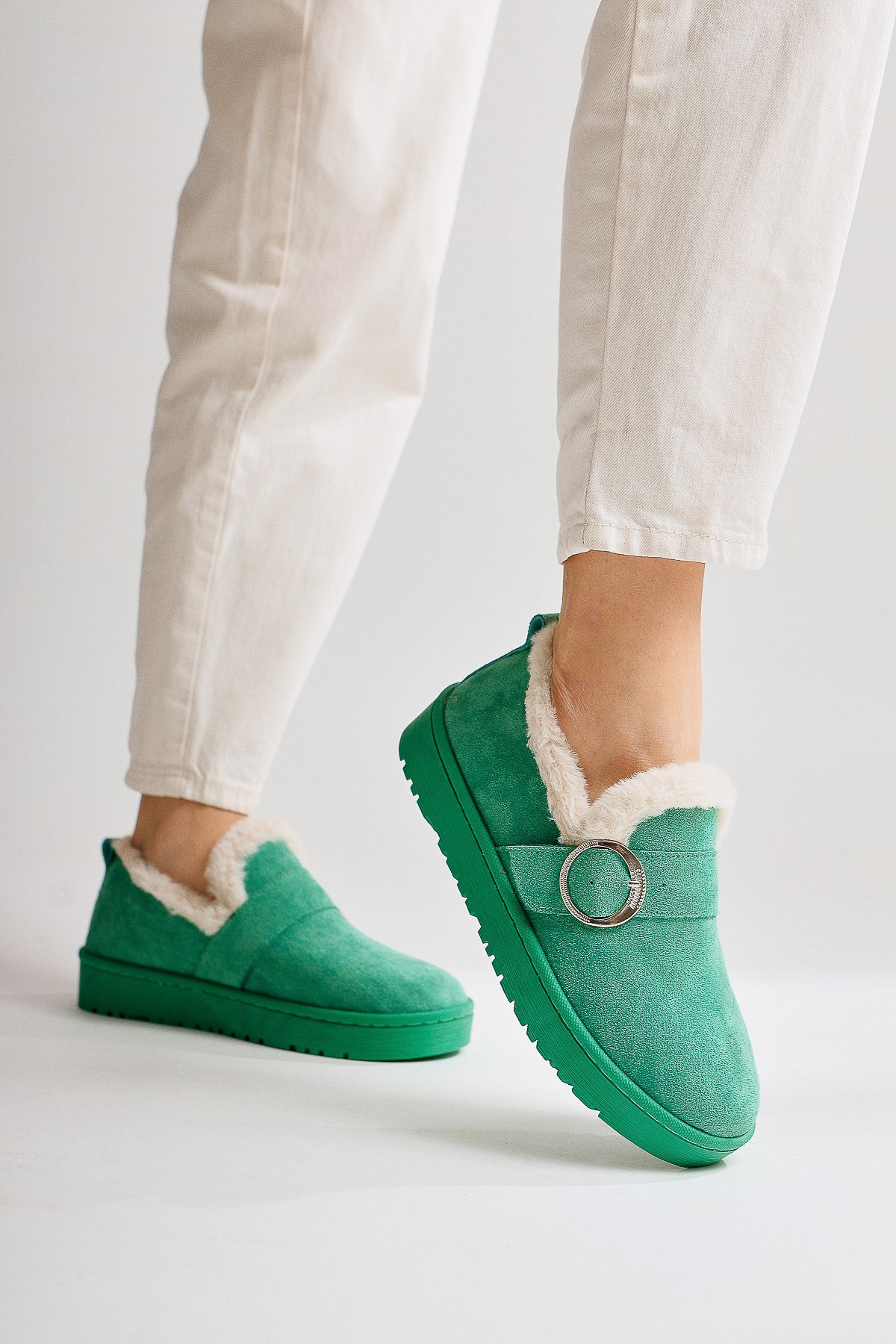 Limoya Stefanie Yeşil Süet Toka Detaylı Kürklü Günlük Ayakkabı