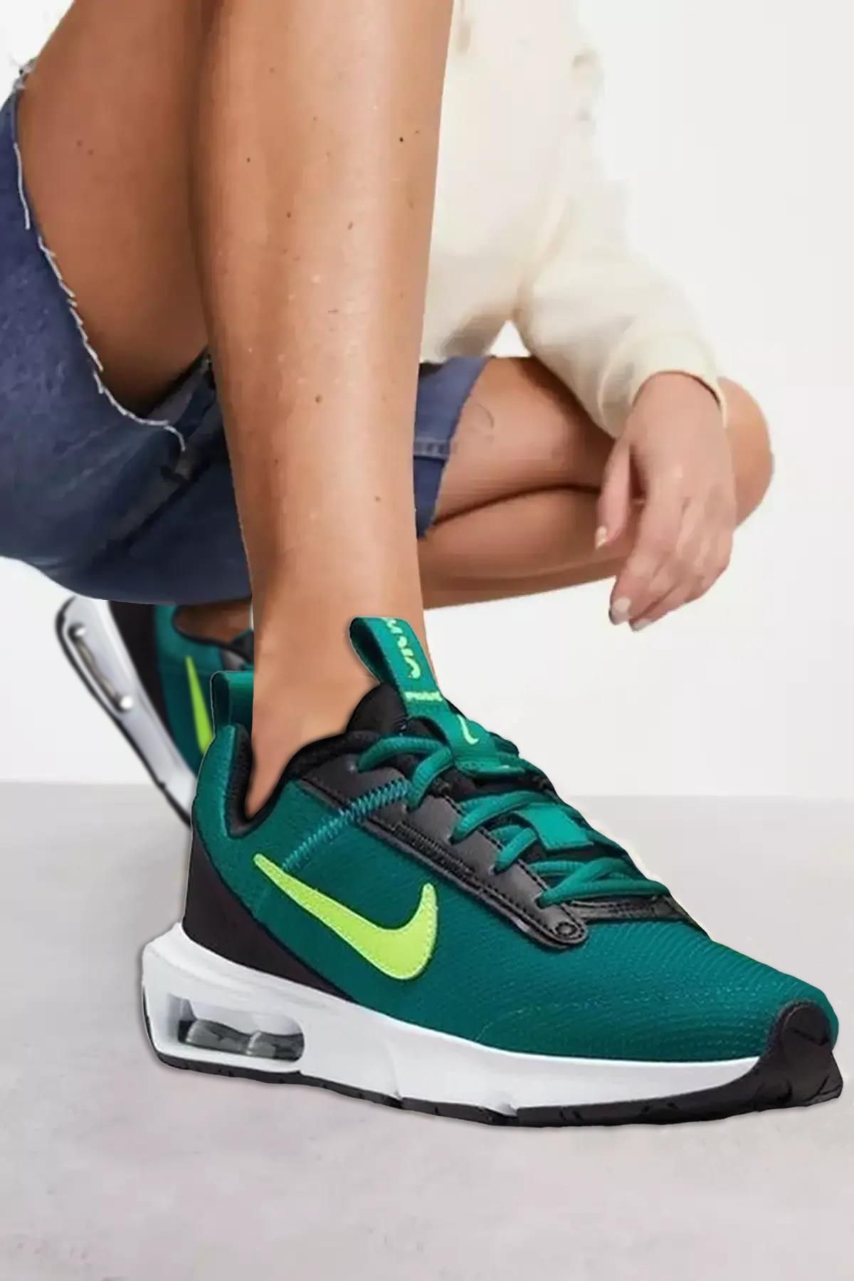 Nike Air Max İntrlk Lite Kadın Koşu & Antreman Spor Ayakkabısı ( Dar Kalıp )