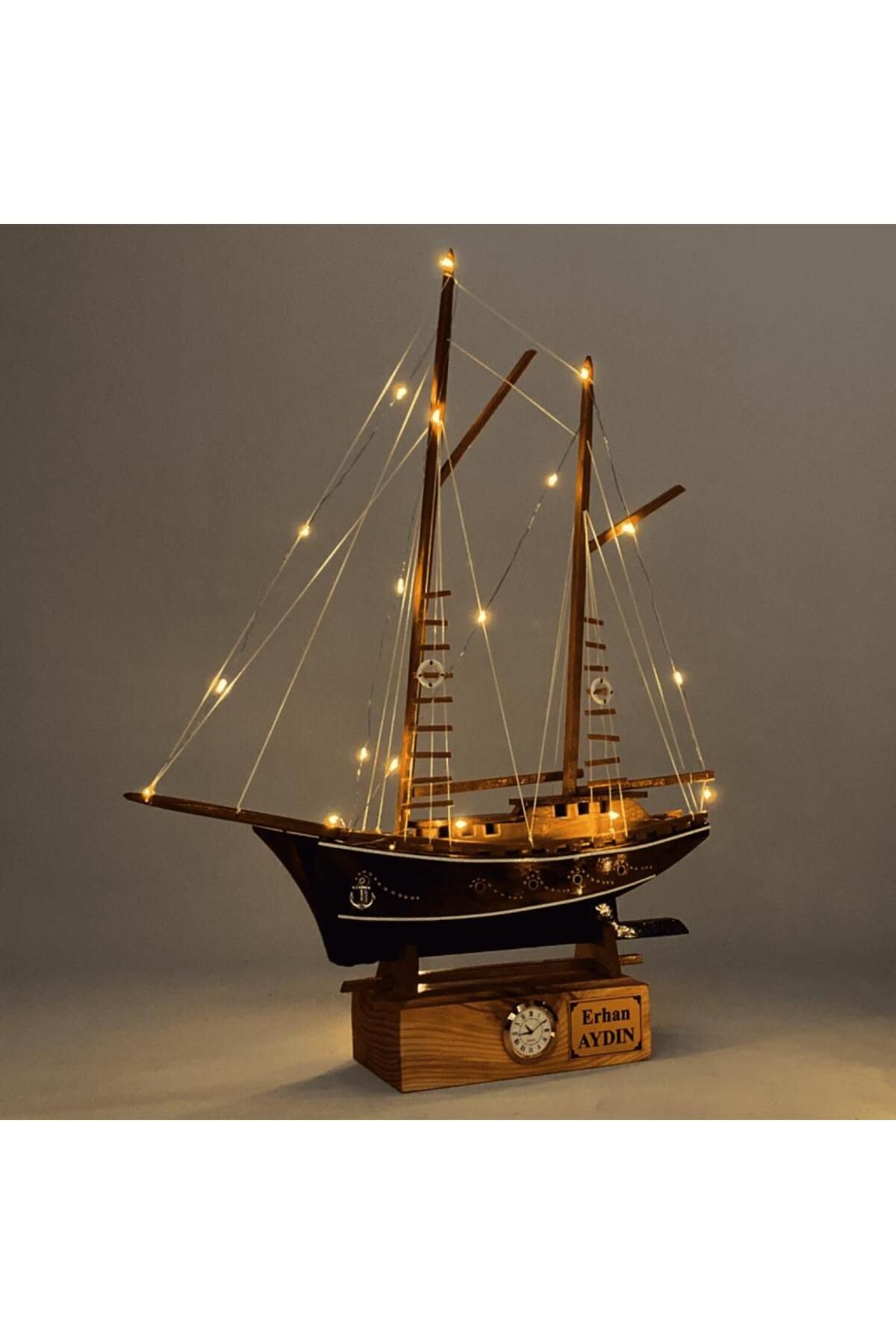 MEGA KANYON Kişiye Özel Tasarlanmış Doğal Ahşap Gemi Maketi, El Yapımı Led Işıklı ve Saatli