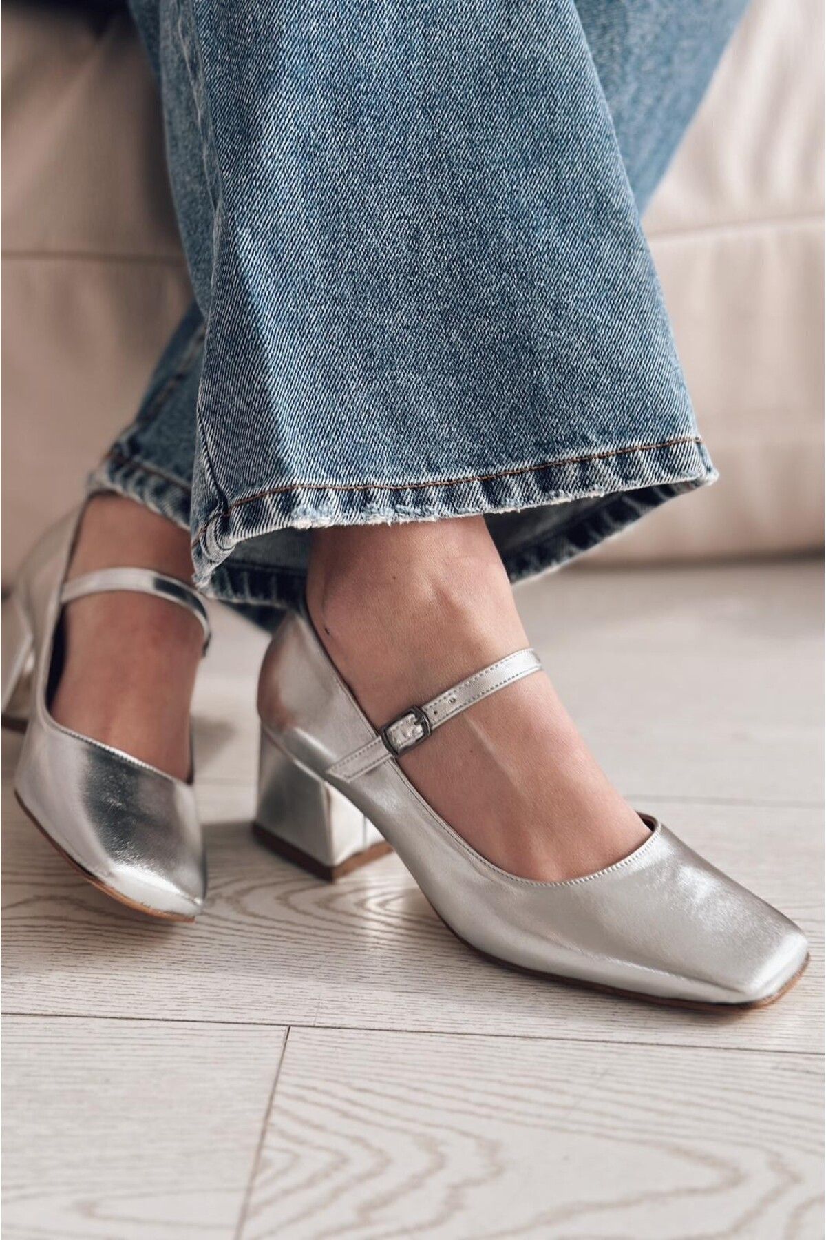 I Love Shoes Monse Kırışık Rugan Mary Jane Kadın Topuklu Ayakkabı Gümüş