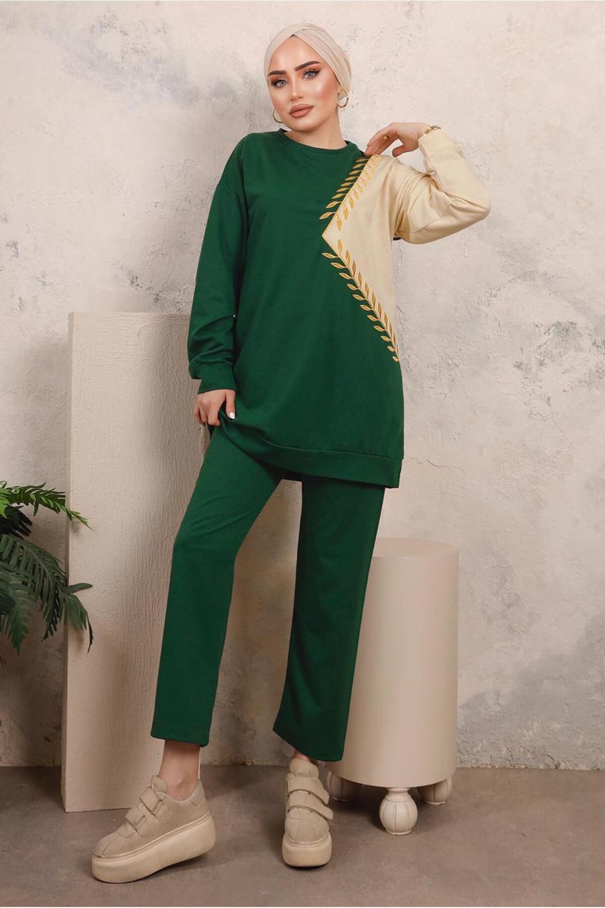 TRENDTESETTÜR Kadın Yeşil (ZÜMRÜT) Yaprak Desenli Renk Bloklu Pantolonlu Takım T 6403