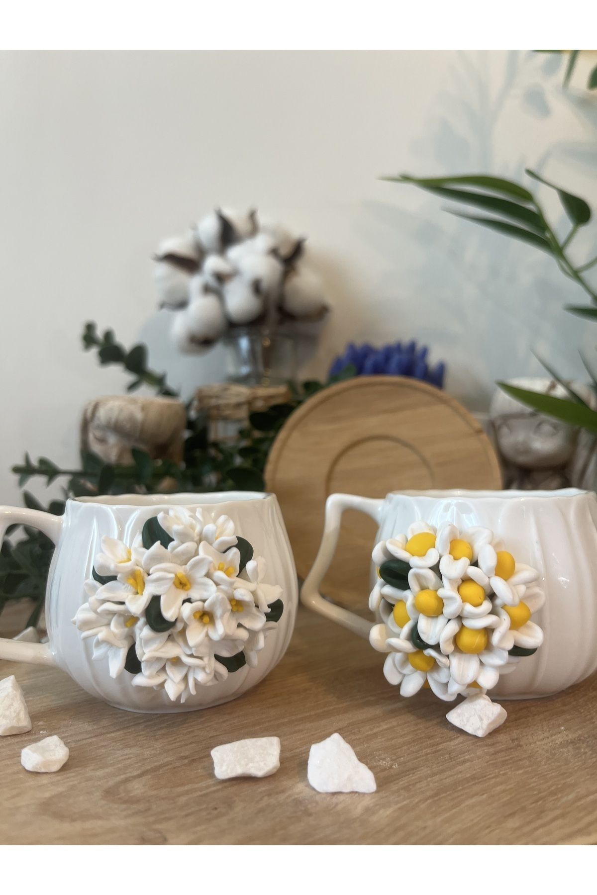 Niveis Ikili Kişiye Özel El Yapımı Tasarım Yasemin & Papatya Çiçekli Desenli Hediyelik Porselen fincan seti