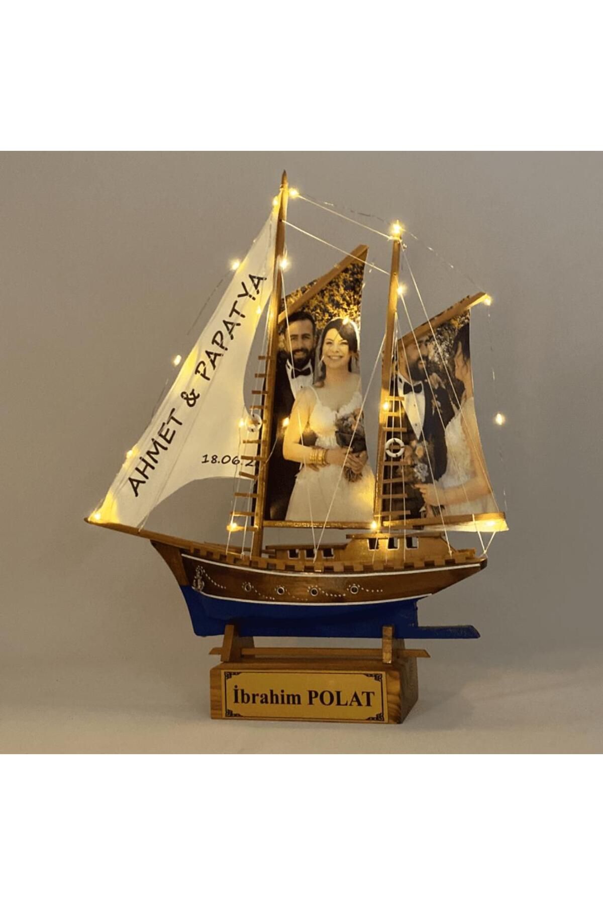 MEGA KANYON Kişiye Özel İsimli ve Fotoğraflı Ahşap Gemi Maketi, El Yapımı Led Işıklı