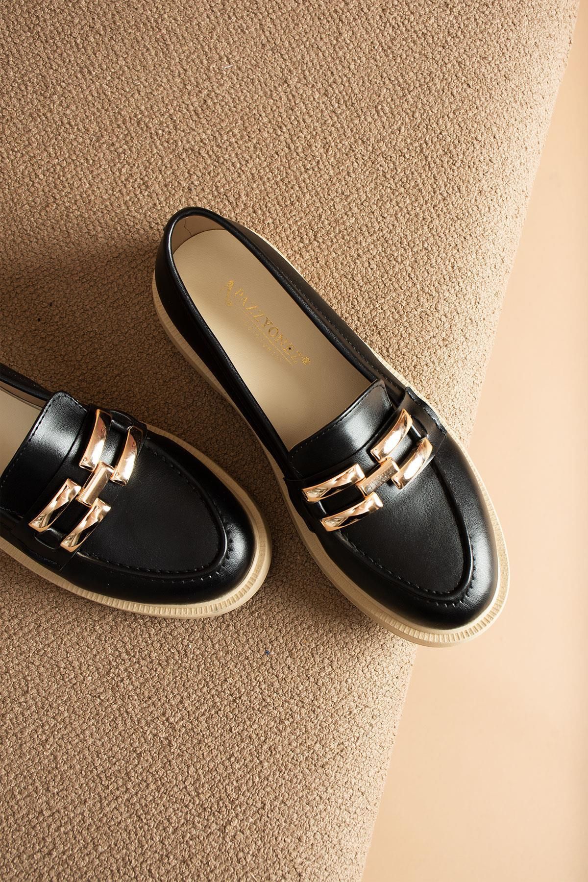 Pazzyonez Venta Siyah Cilt Toka Detaylı Kadın Loafer Ayakkabı