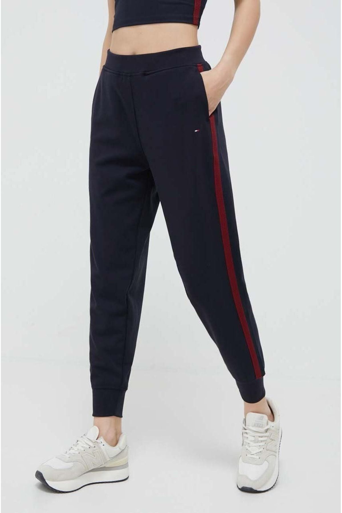 Tommy Hilfiger Interlock Tape jogging pants S10S101716 Navy blue Regular Fit