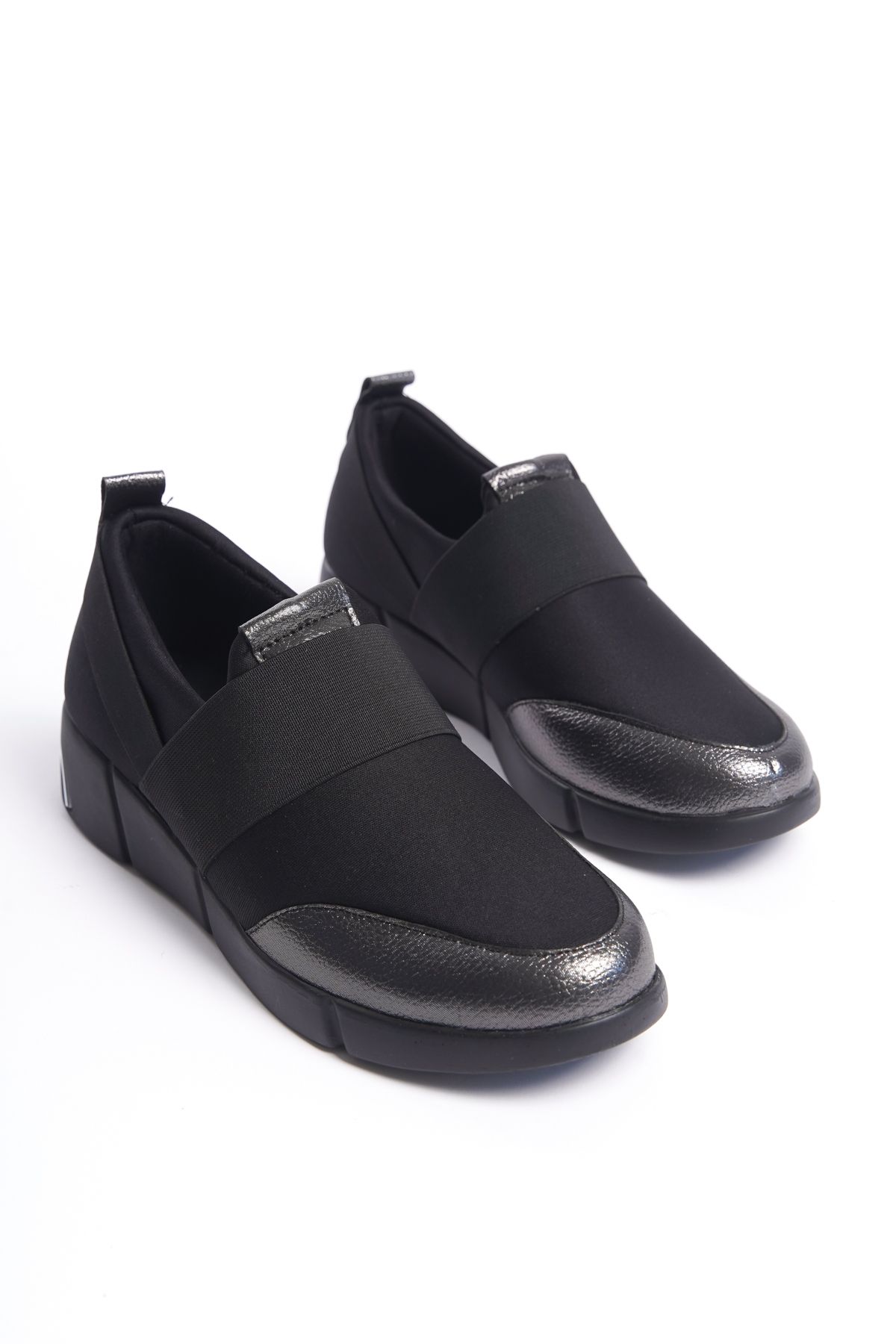 Shoesers Kadın Özel Tasarım Rahat Tabanlı Sade ve Şık Yürüyüş Ayakkabısı