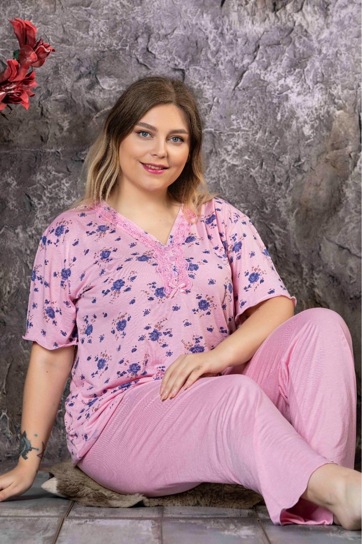Meba Kadın Pembe Çiçek Desen Kısa Kollu Büyük Beden Penye Pijama Takımı P901-16